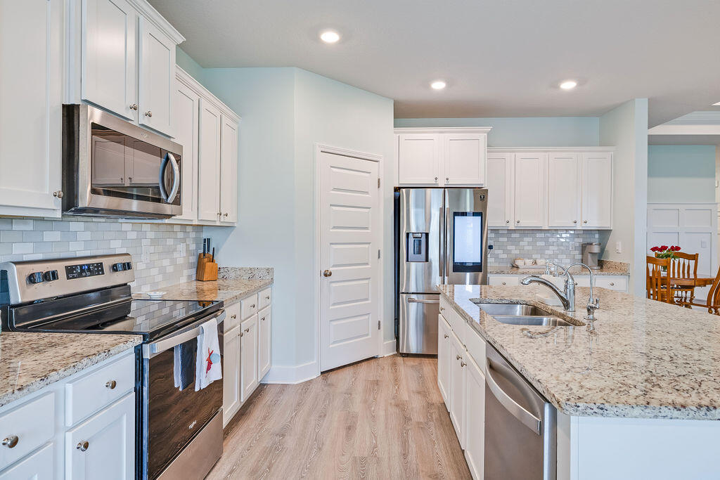 ASHTON PARK PH I - Residential