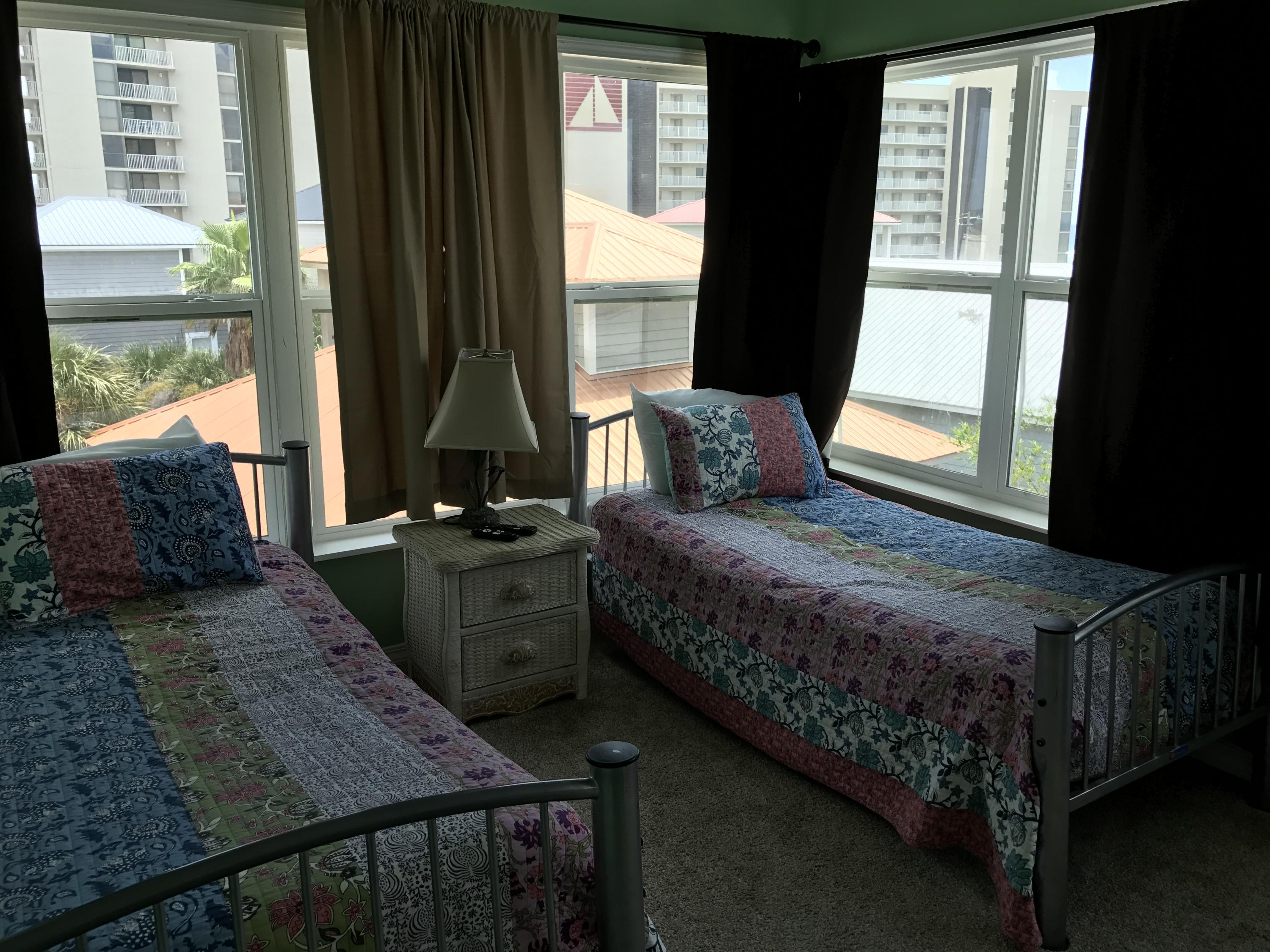 GULFSIDE COTTAGES - Residential