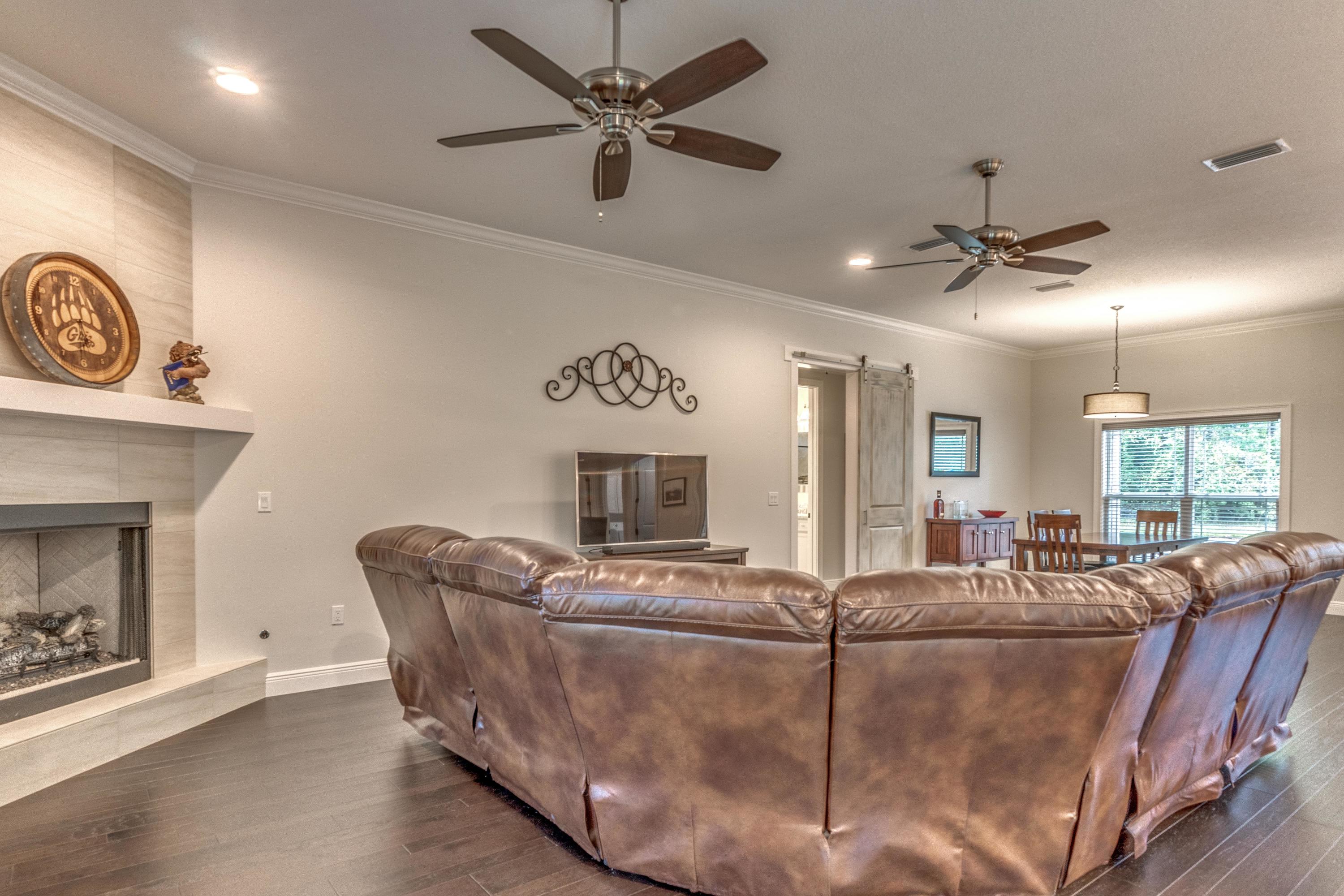 CLAIRES VINEYARD - Residential