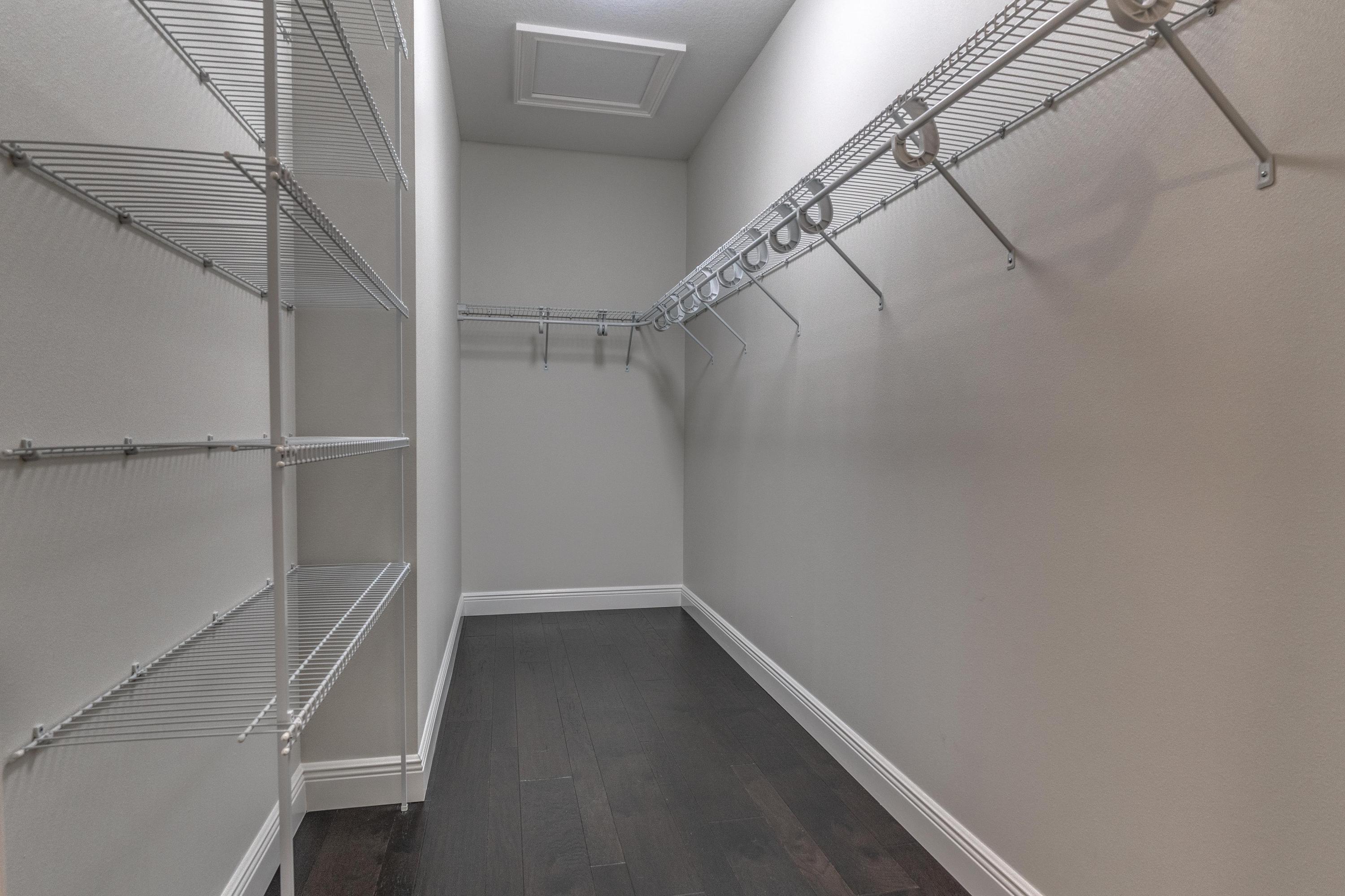 CLAIRES VINEYARD - Residential