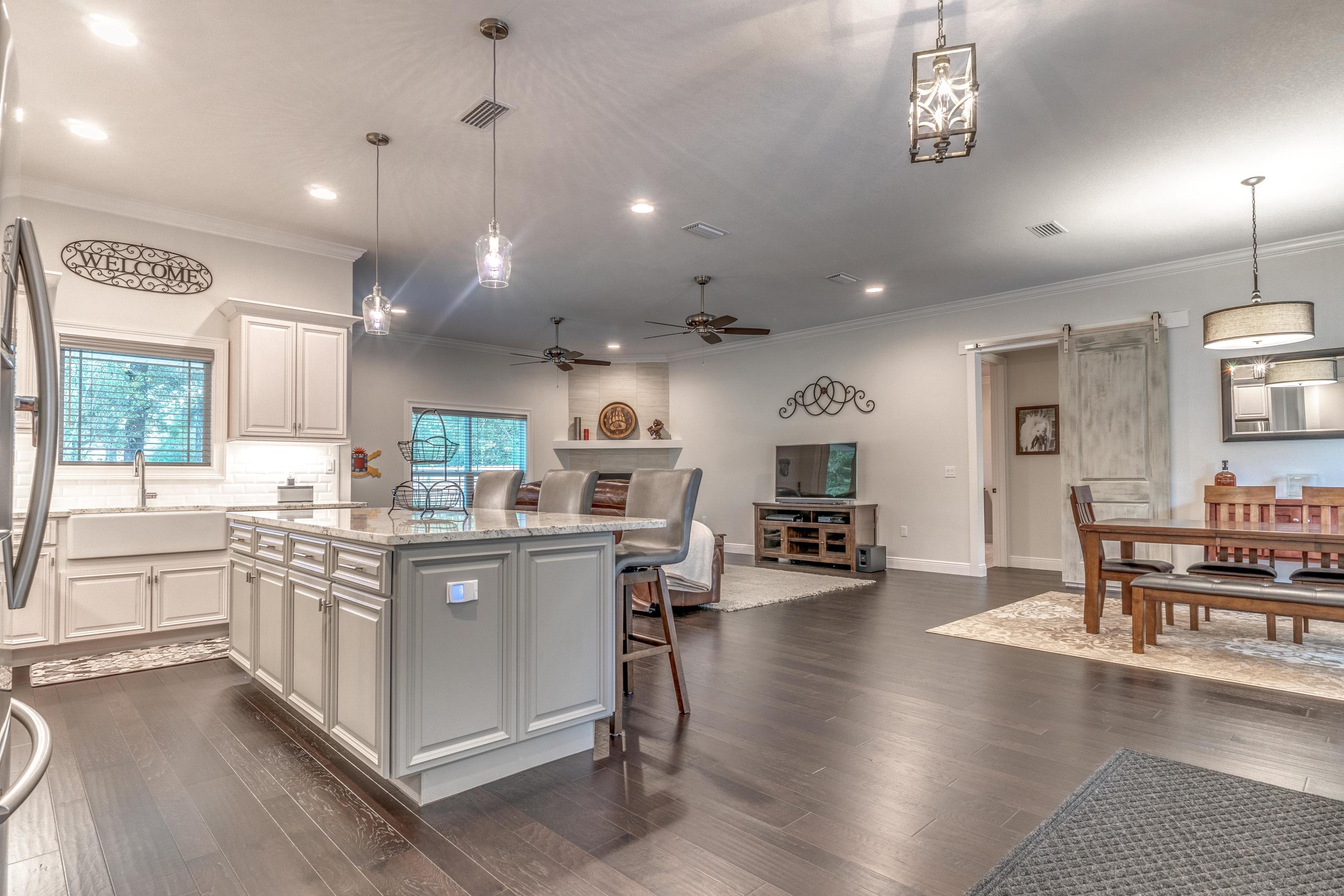 CLAIRES VINEYARD - Residential