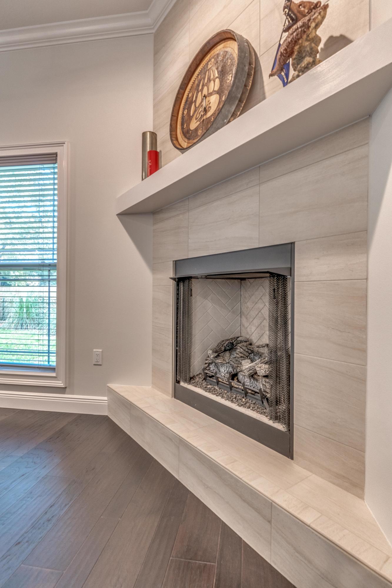 CLAIRES VINEYARD - Residential