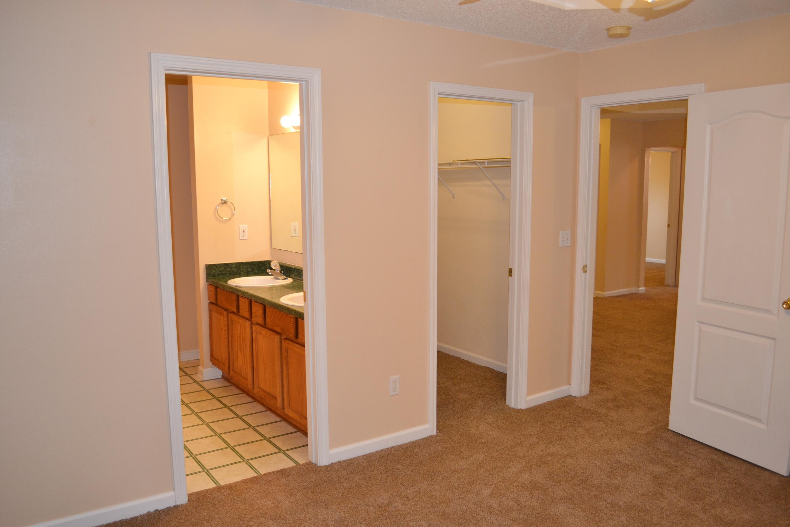 HARLAN SQUARE S/D - Residential