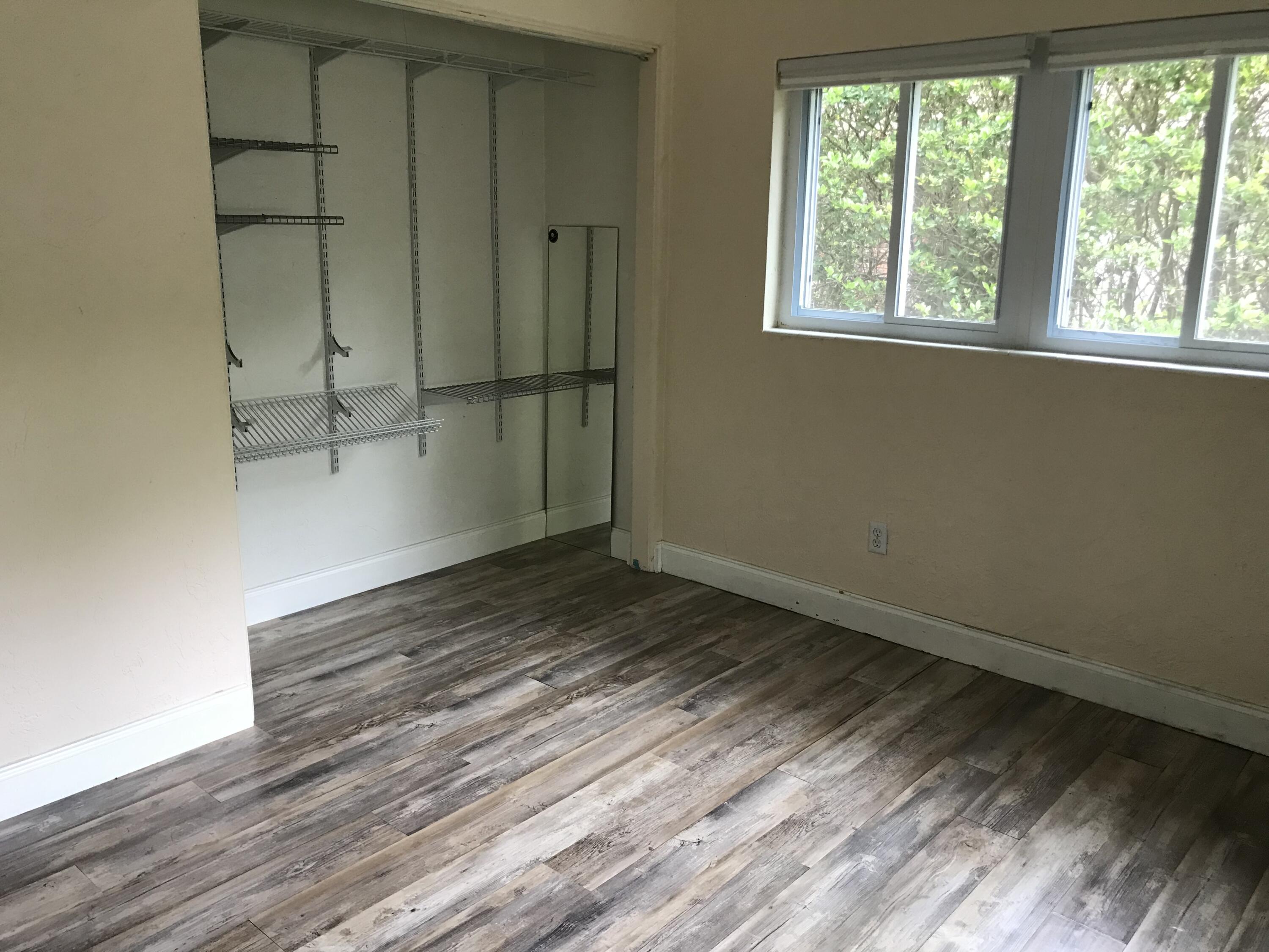 LONGWOOD S/D 1ST ADDN - Residential Lease