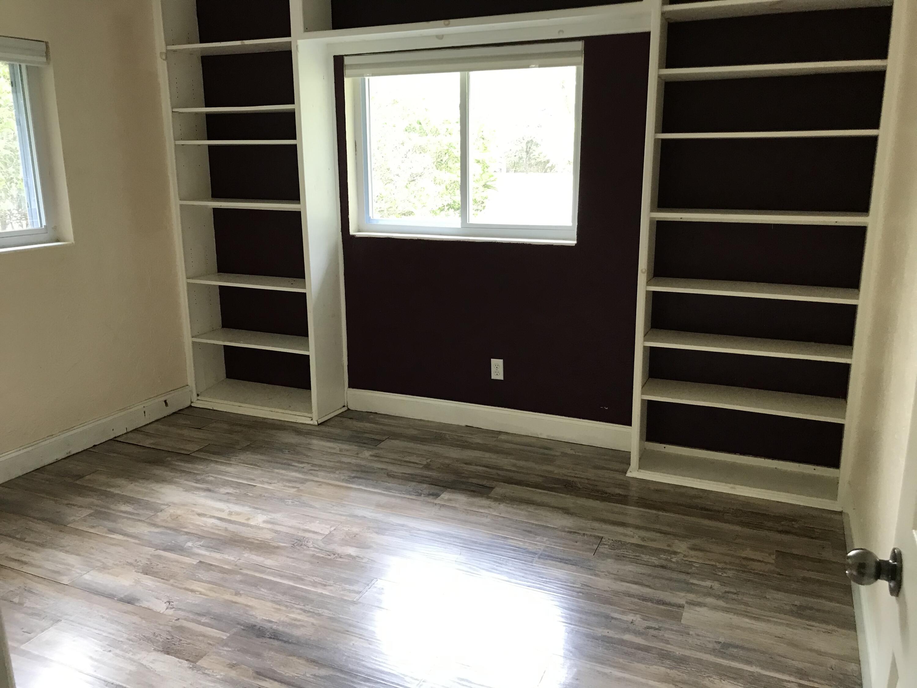 LONGWOOD S/D 1ST ADDN - Residential Lease