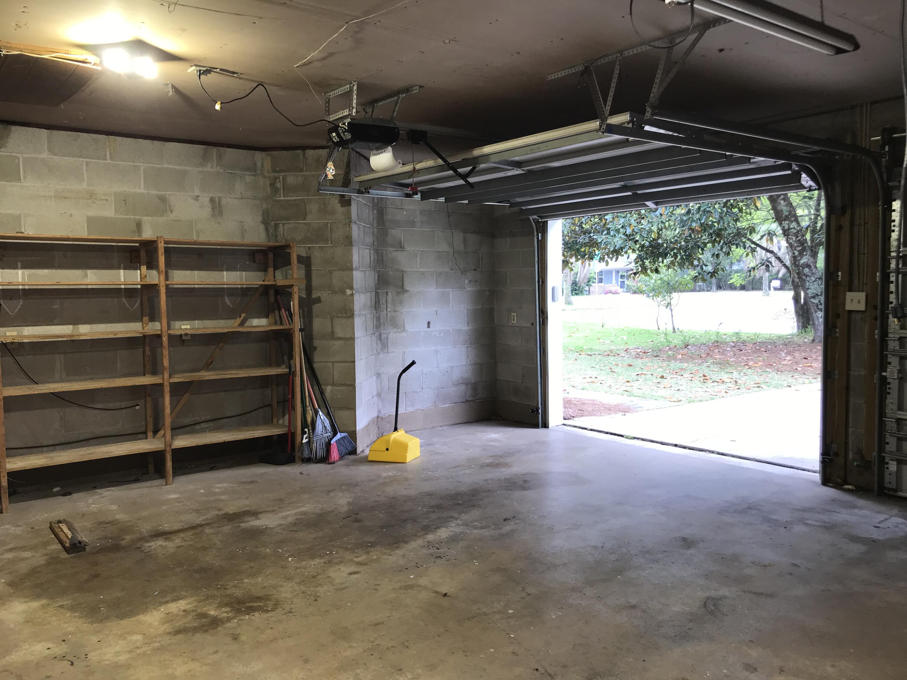 LONGWOOD S/D 1ST ADDN - Residential Lease