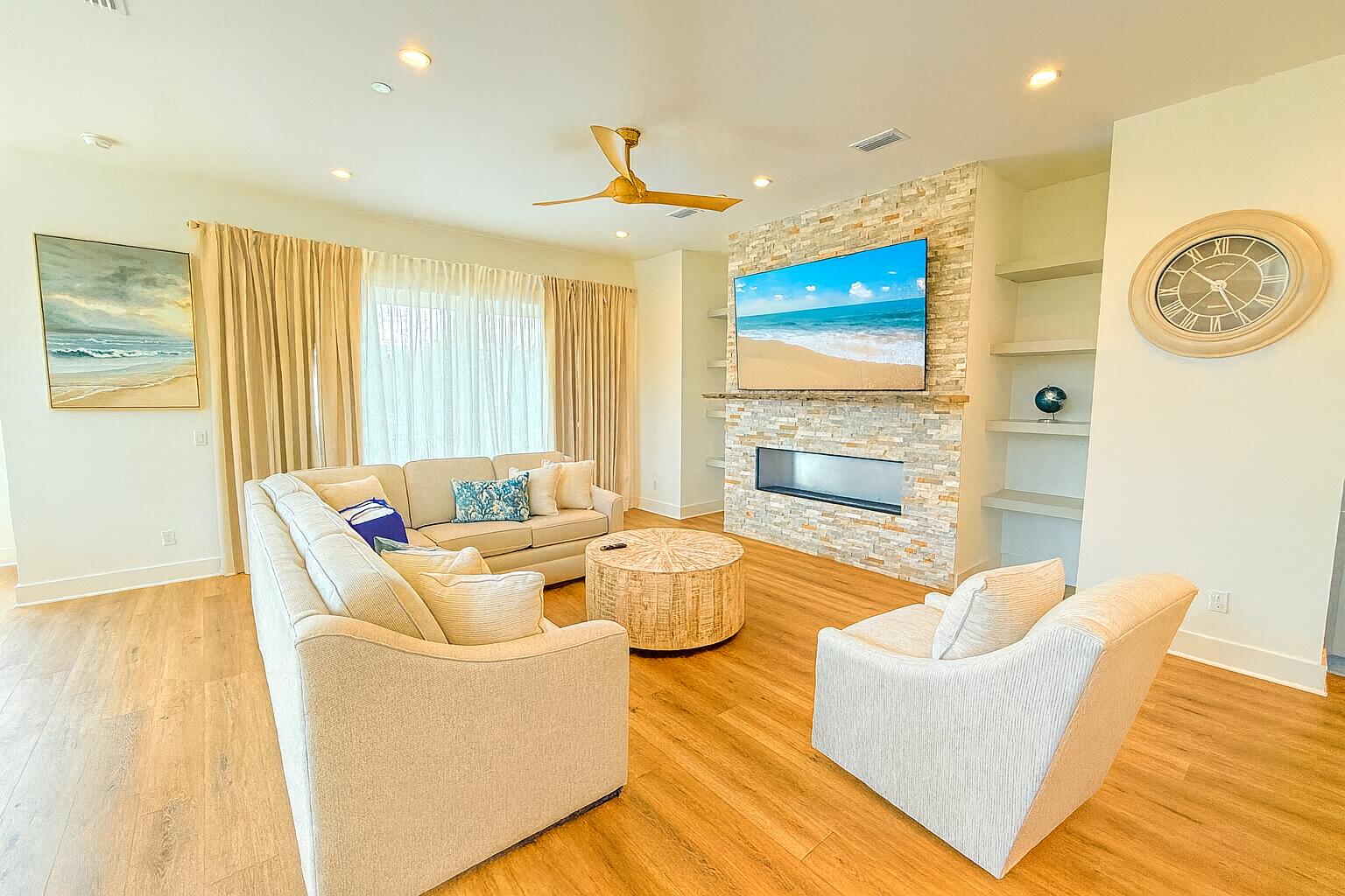 BLUE MOUNTAIN ESTATES - Residential