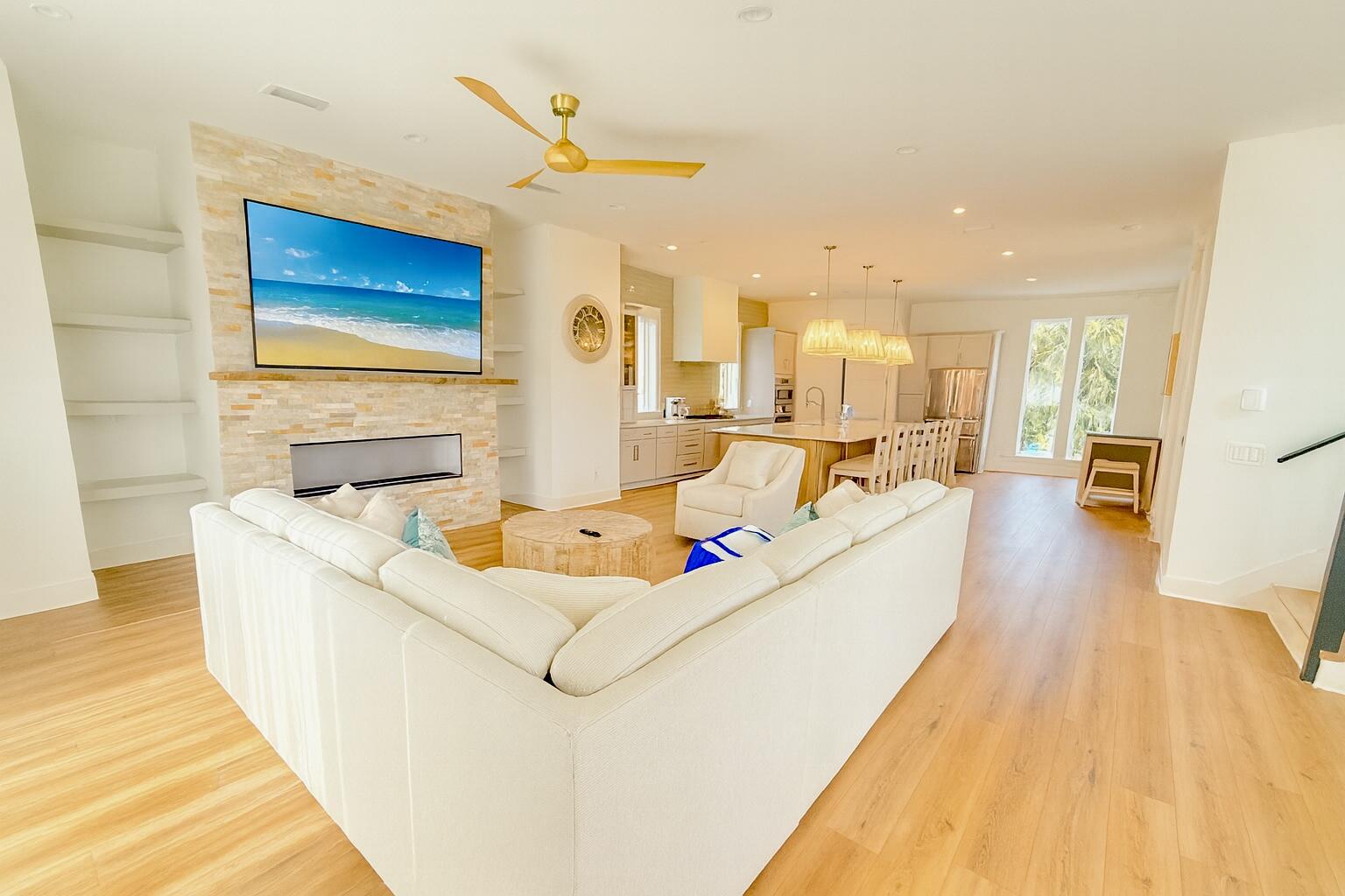BLUE MOUNTAIN ESTATES - Residential