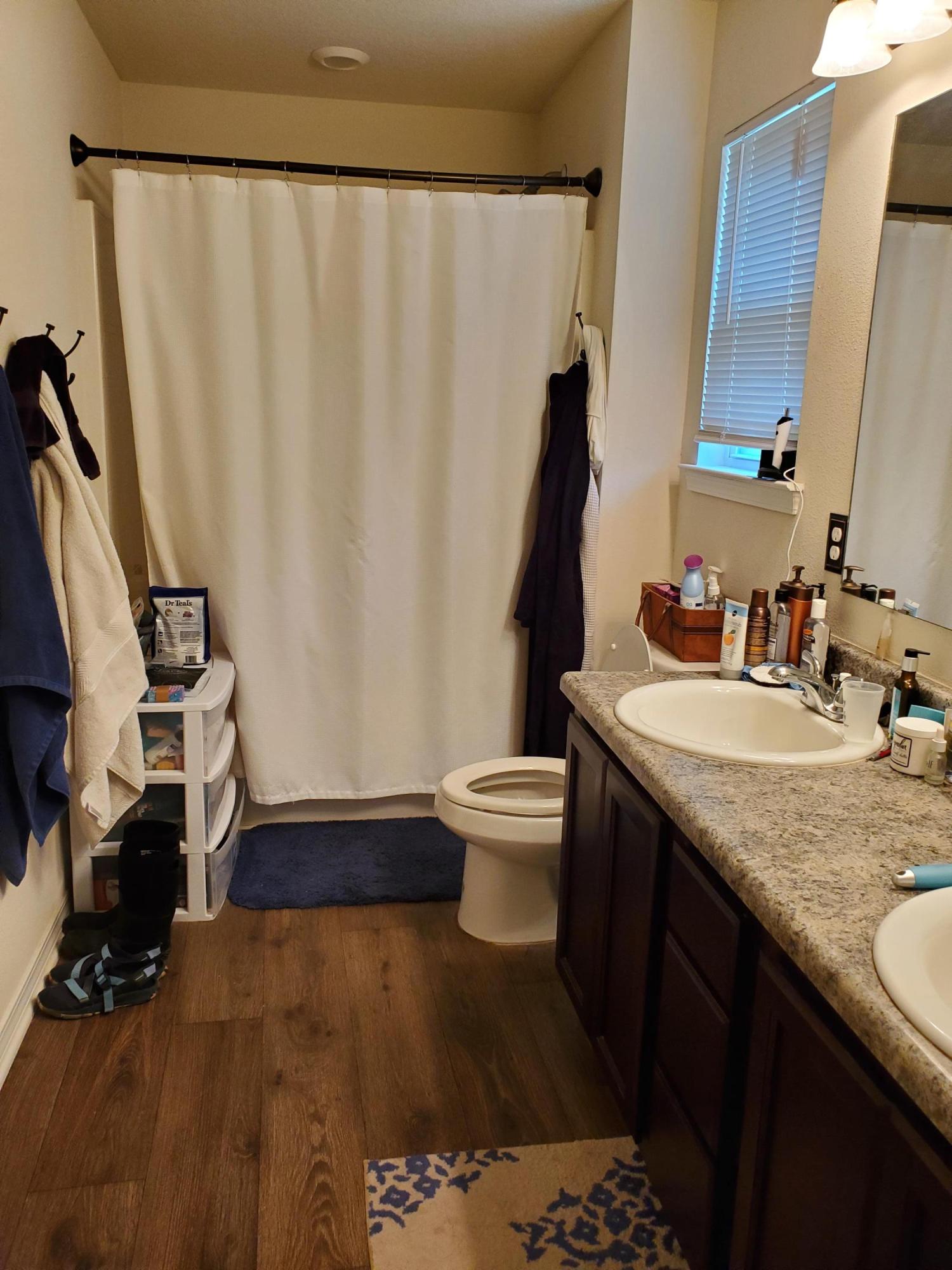 Navarre 1st Addn - Residential