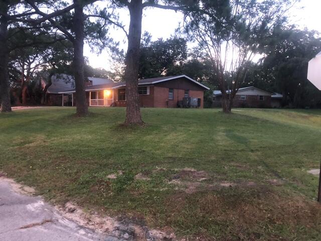 COLONIAL ESTATES - Residential