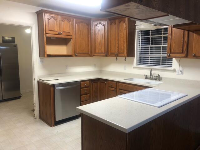 COLONIAL ESTATES - Residential