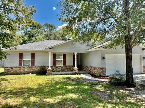 A home in DeFuniak Springs