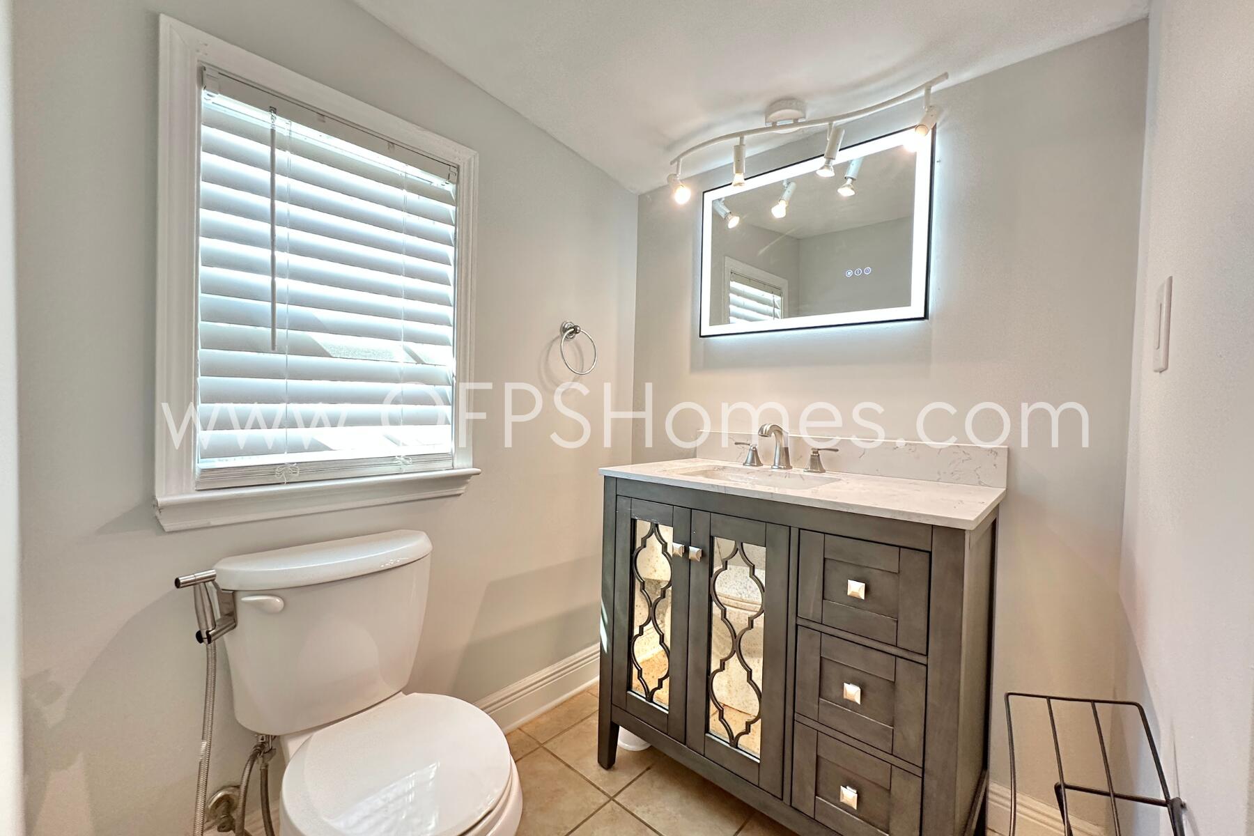 LAGUNA BEACH - Residential Lease