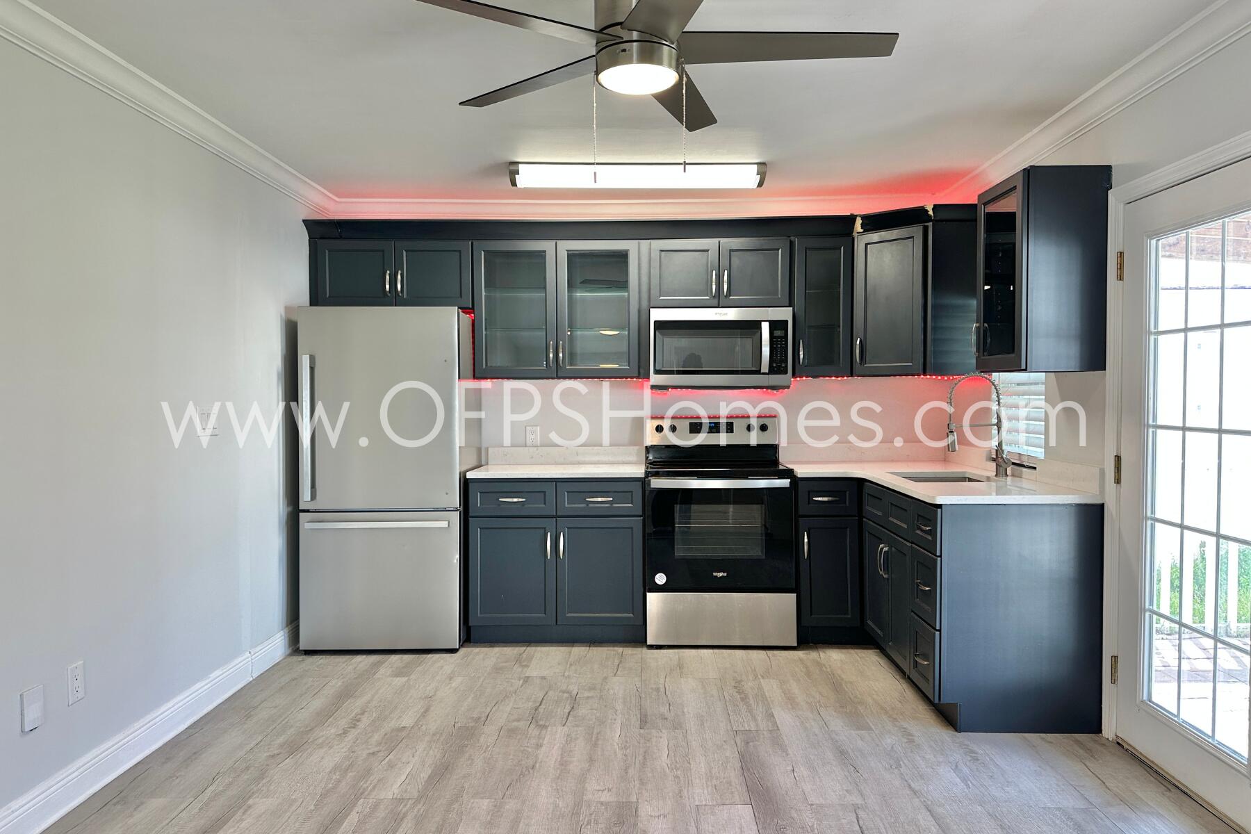 LAGUNA BEACH - Residential Lease