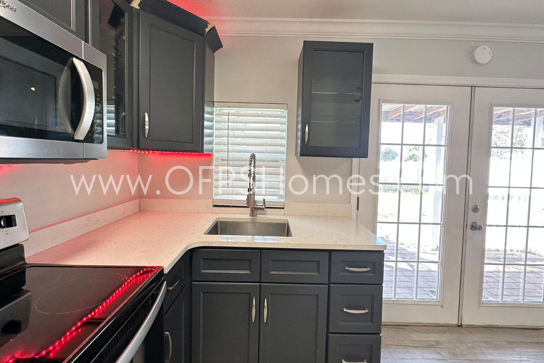 LAGUNA BEACH - Residential Lease