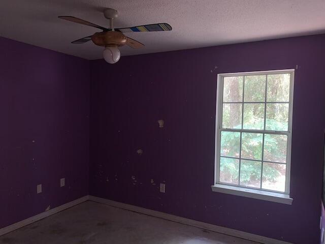 MORRIS ADDN TO CRESTVIEW - Residential