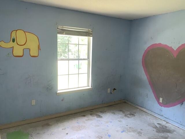 MORRIS ADDN TO CRESTVIEW - Residential