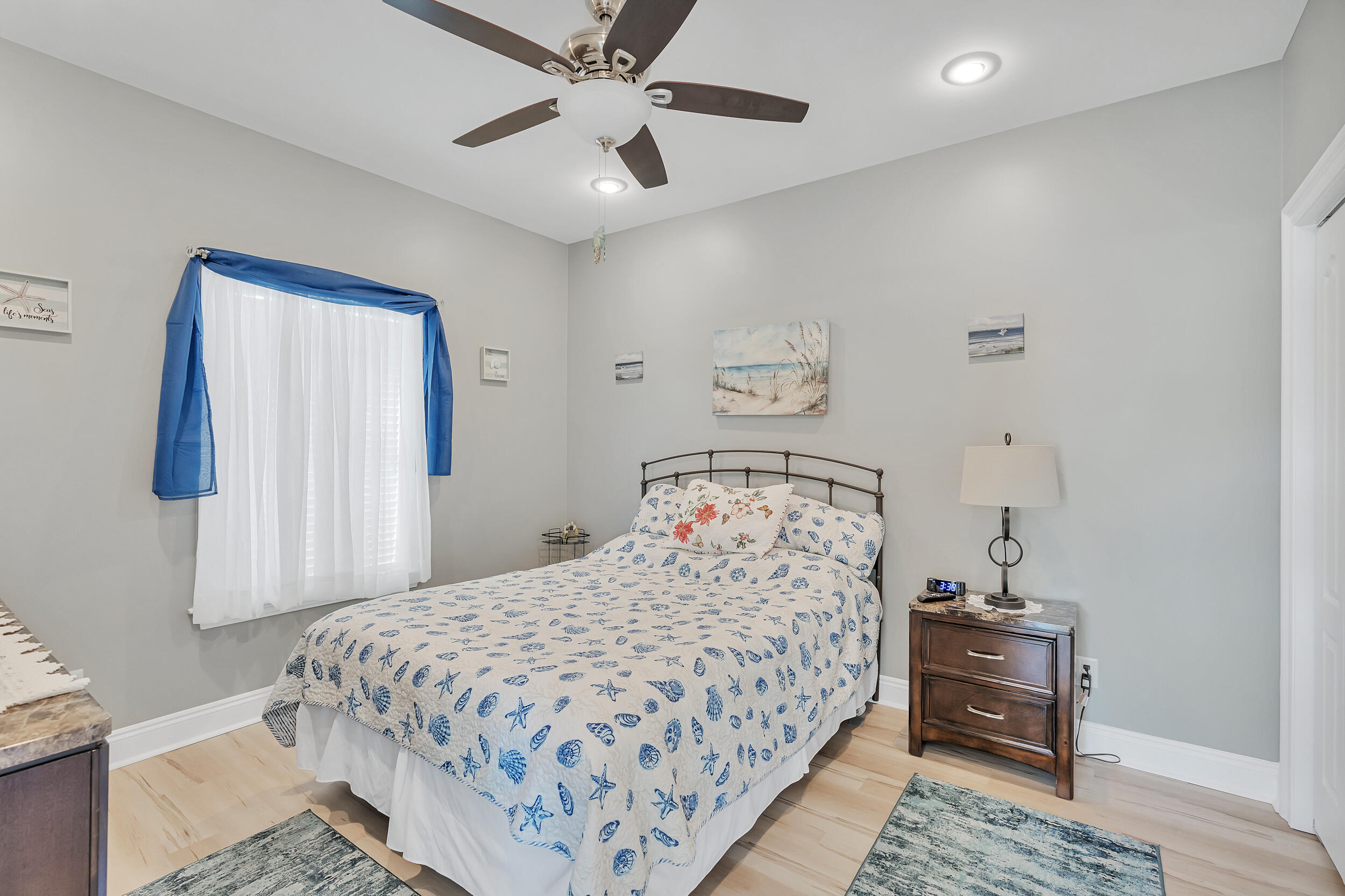 BAY POINT UNIT 1 - Residential