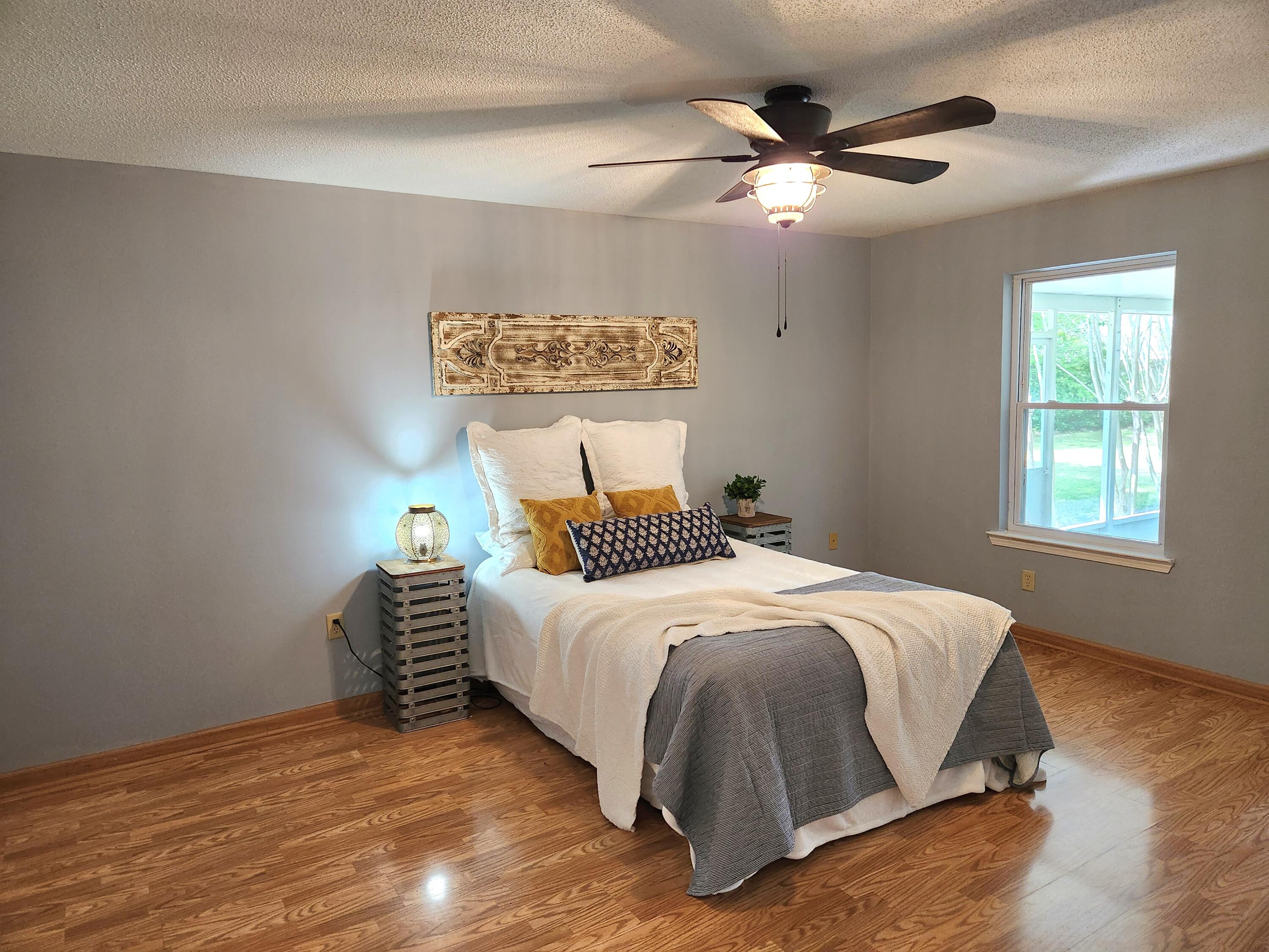 COUNTRYVIEW ESTATES 2ND ADDN - Residential