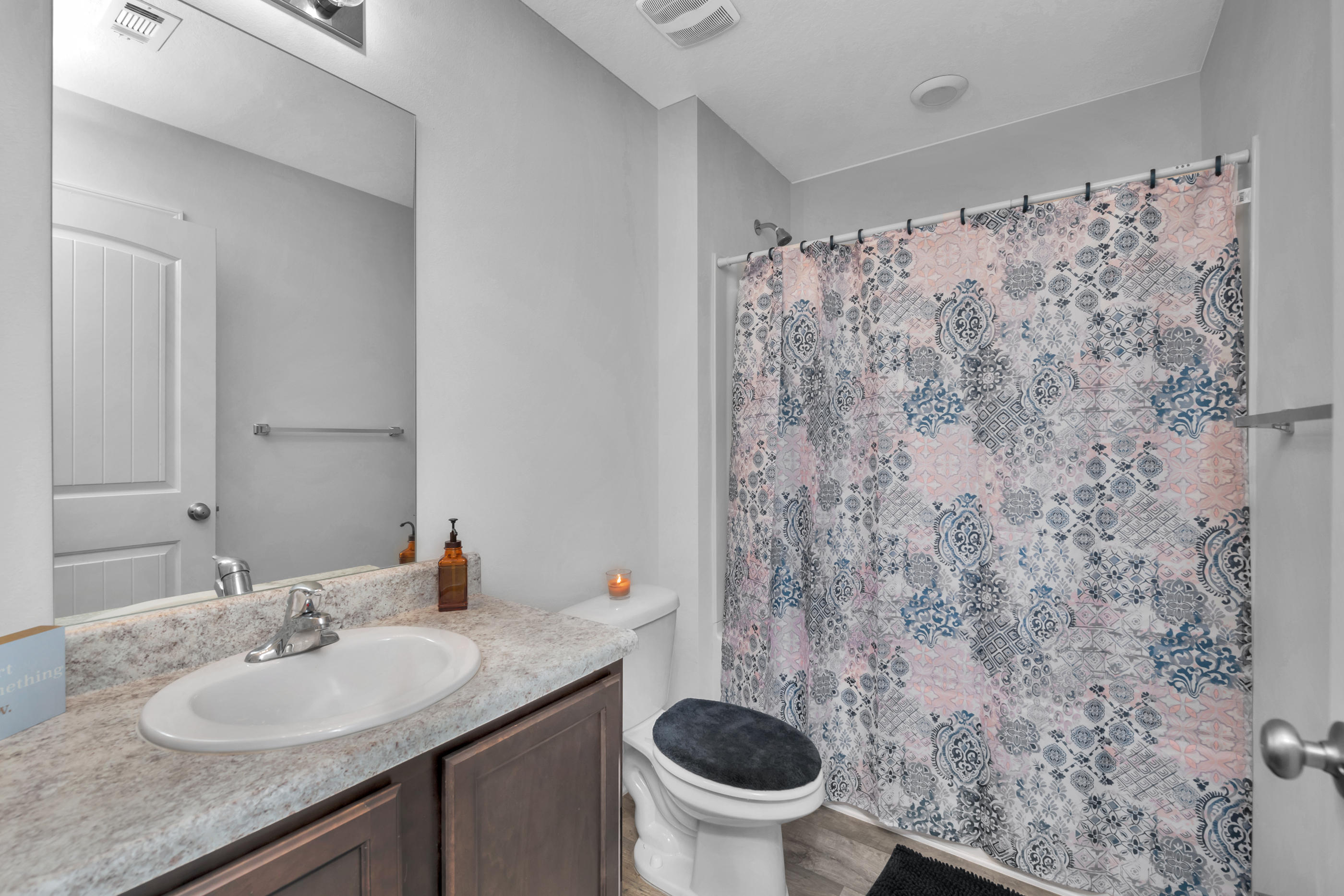 Redstone Commons - Residential Lease