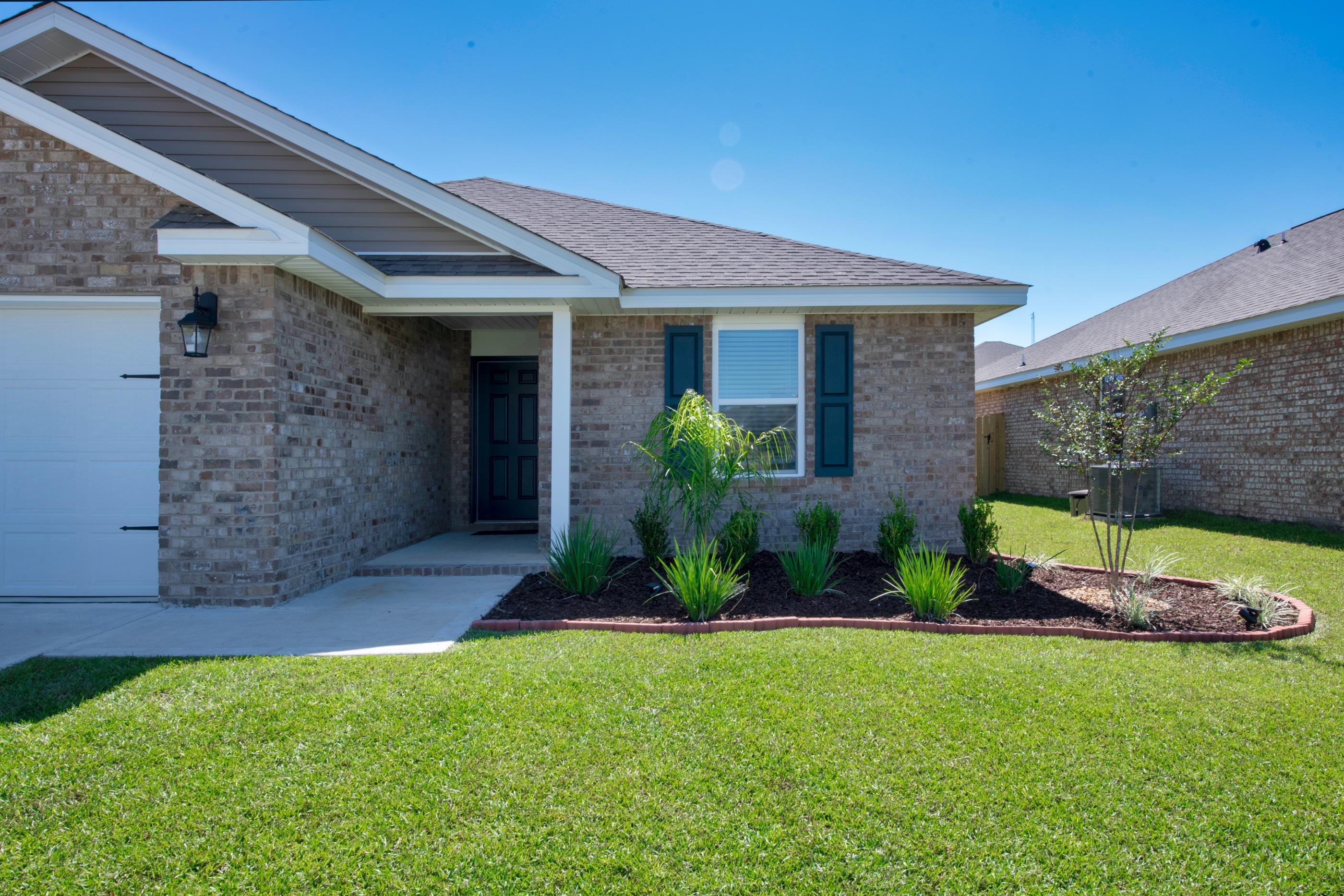 Redstone Commons - Residential Lease