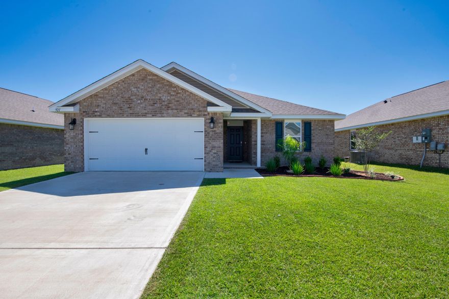This like new home is located in the highly desirable Redstone Commons. The spacious living area features luxury vinyl, granite counter tops and stainless steel appliances. This home is just a short commute to 7SFG, Duke Field, Eglin AFB and the beaches.