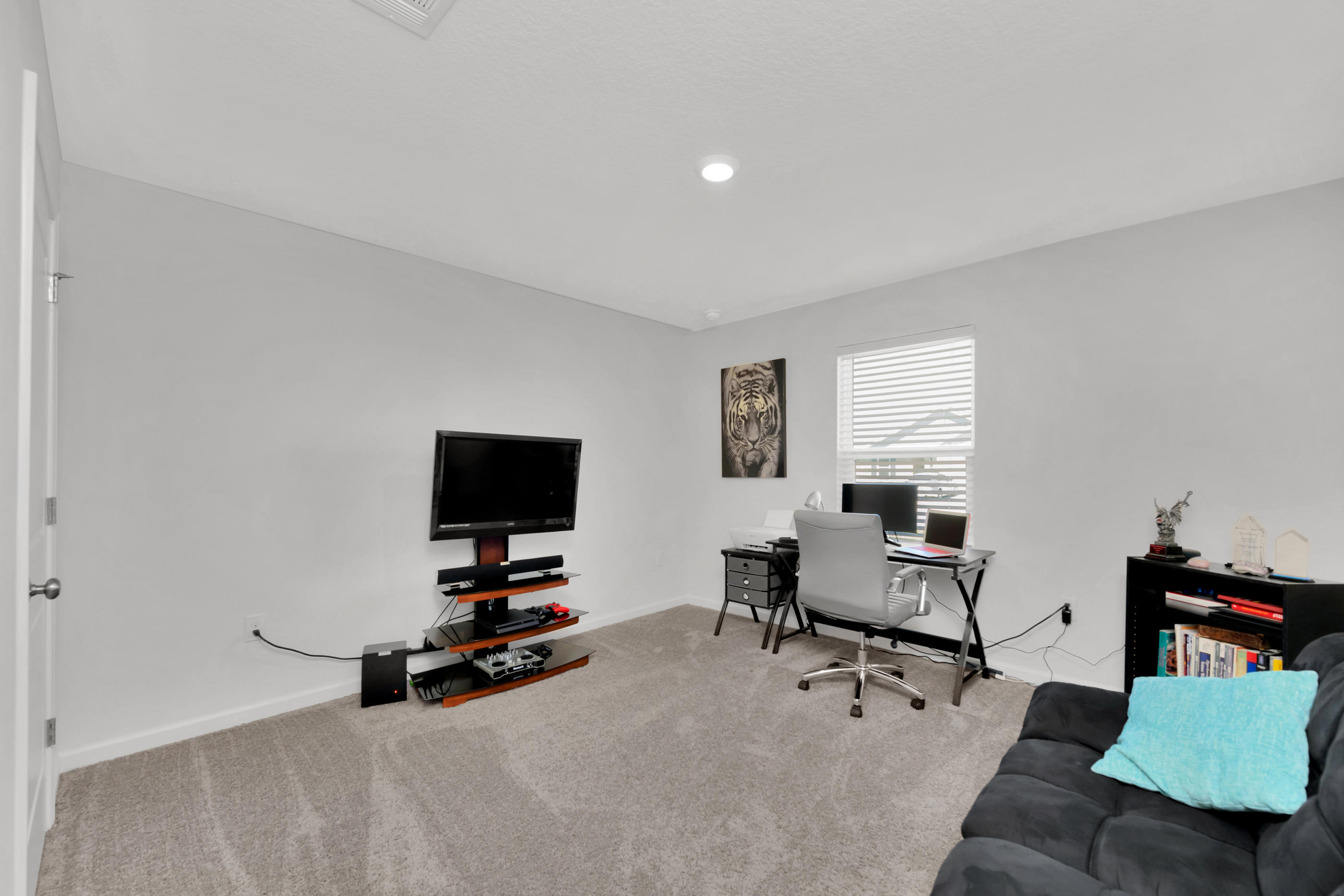 Redstone Commons - Residential Lease