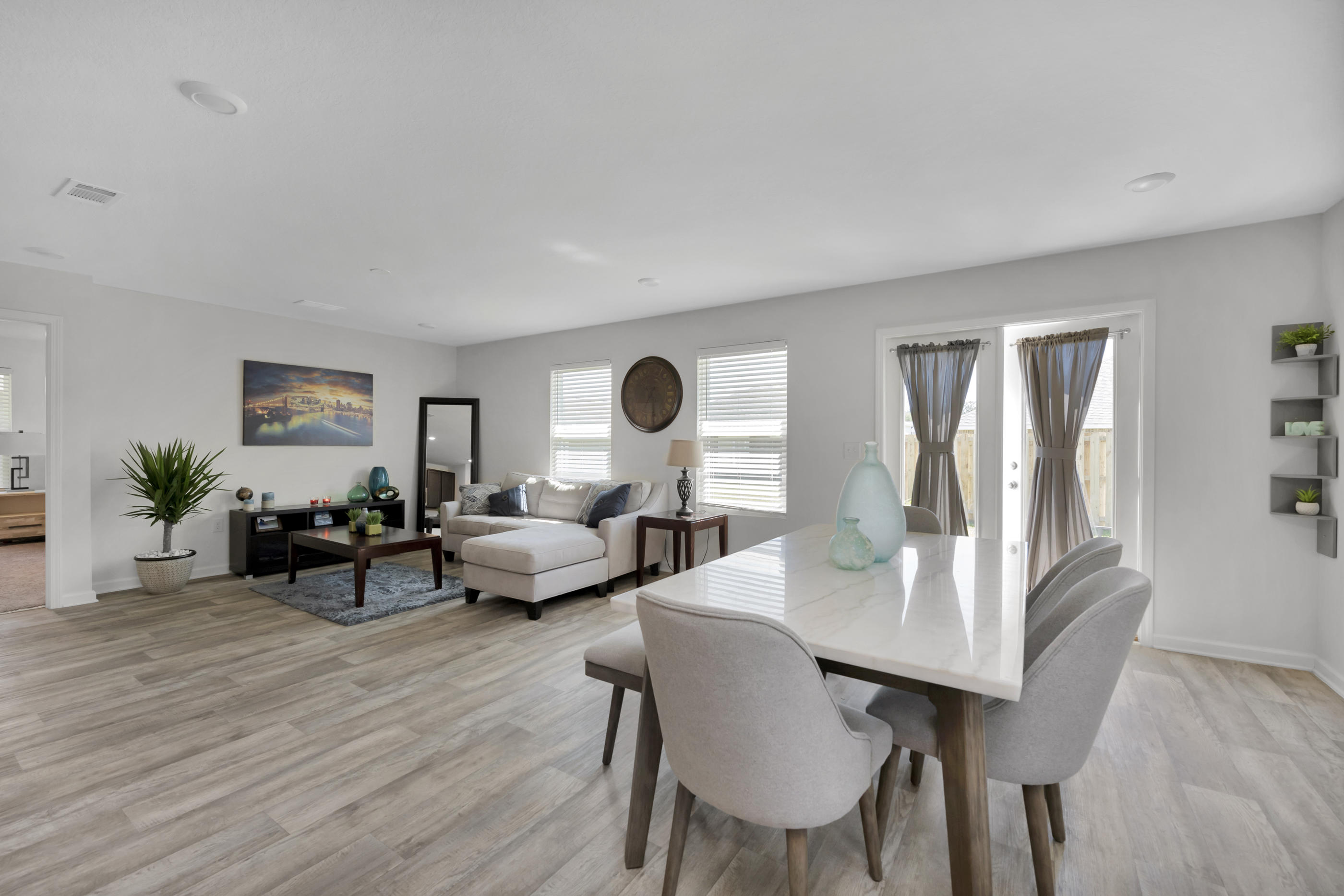 Redstone Commons - Residential Lease