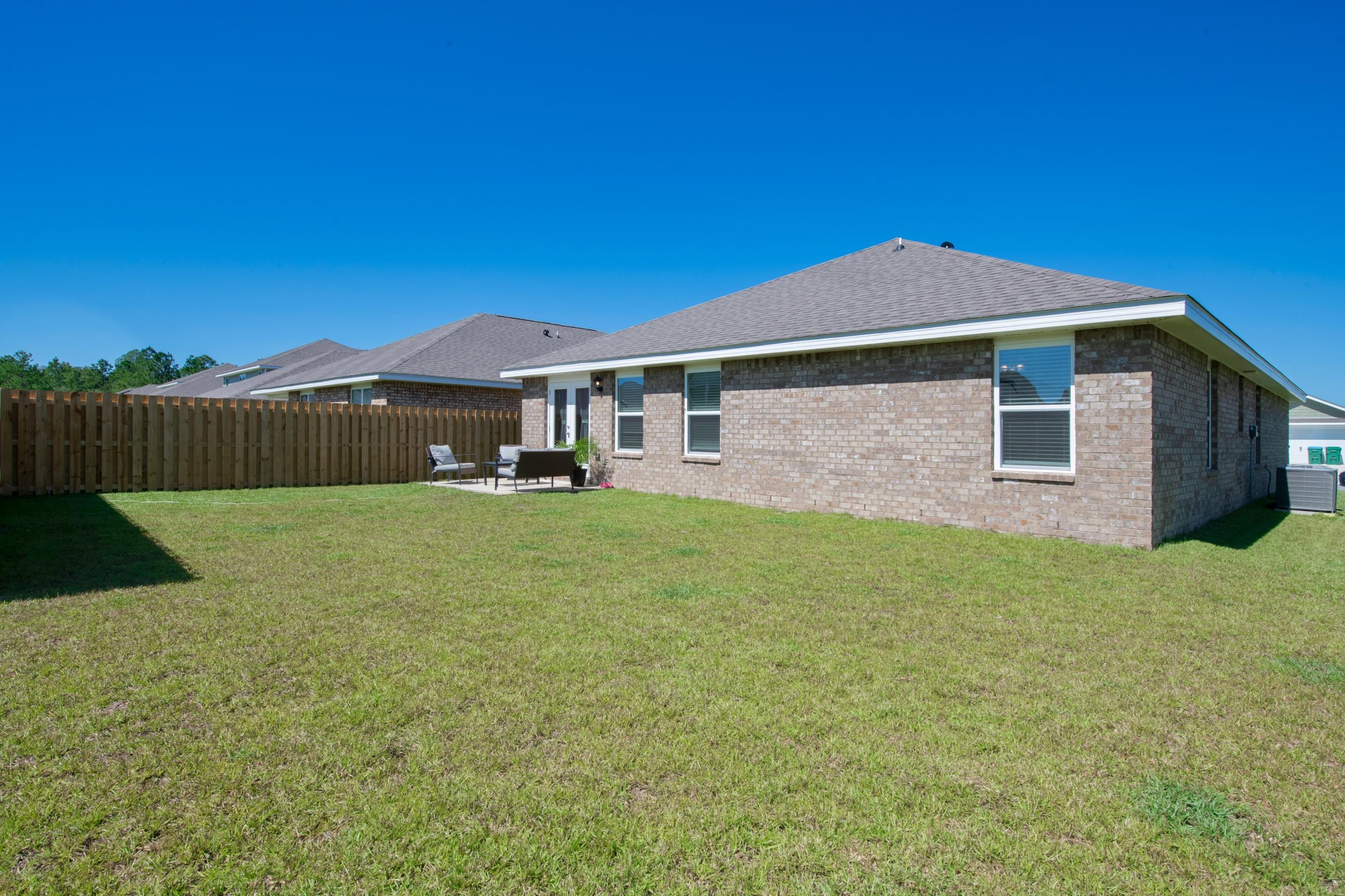 Redstone Commons - Residential Lease