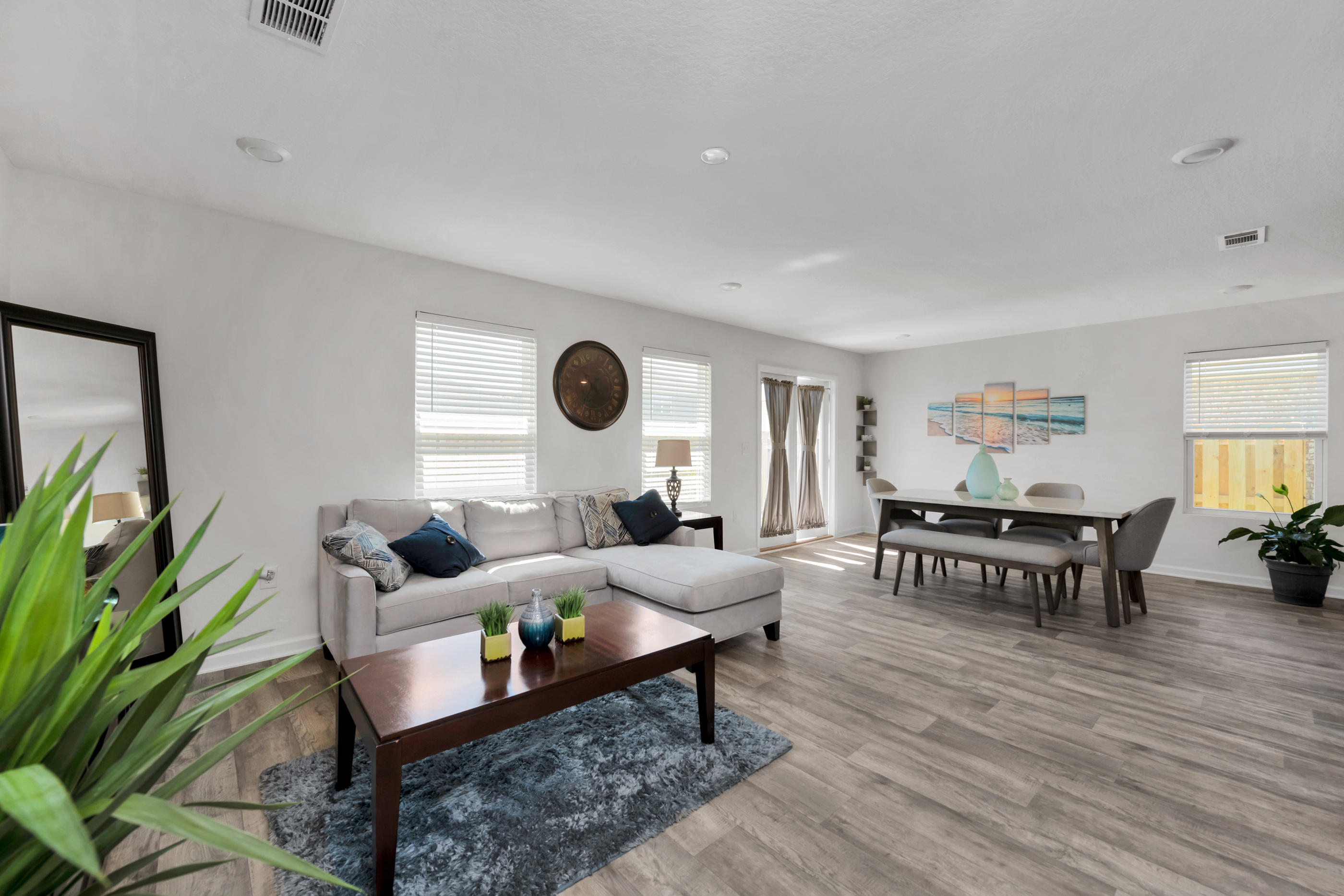 Redstone Commons - Residential Lease