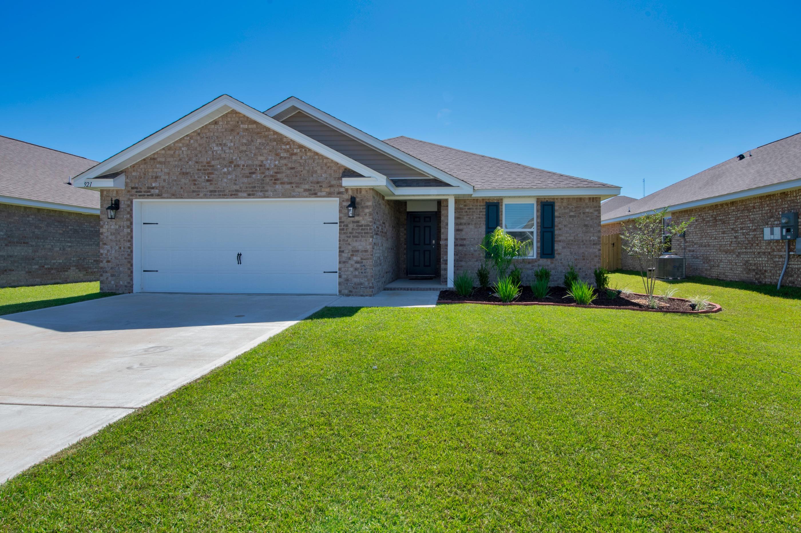 Redstone Commons - Residential Lease