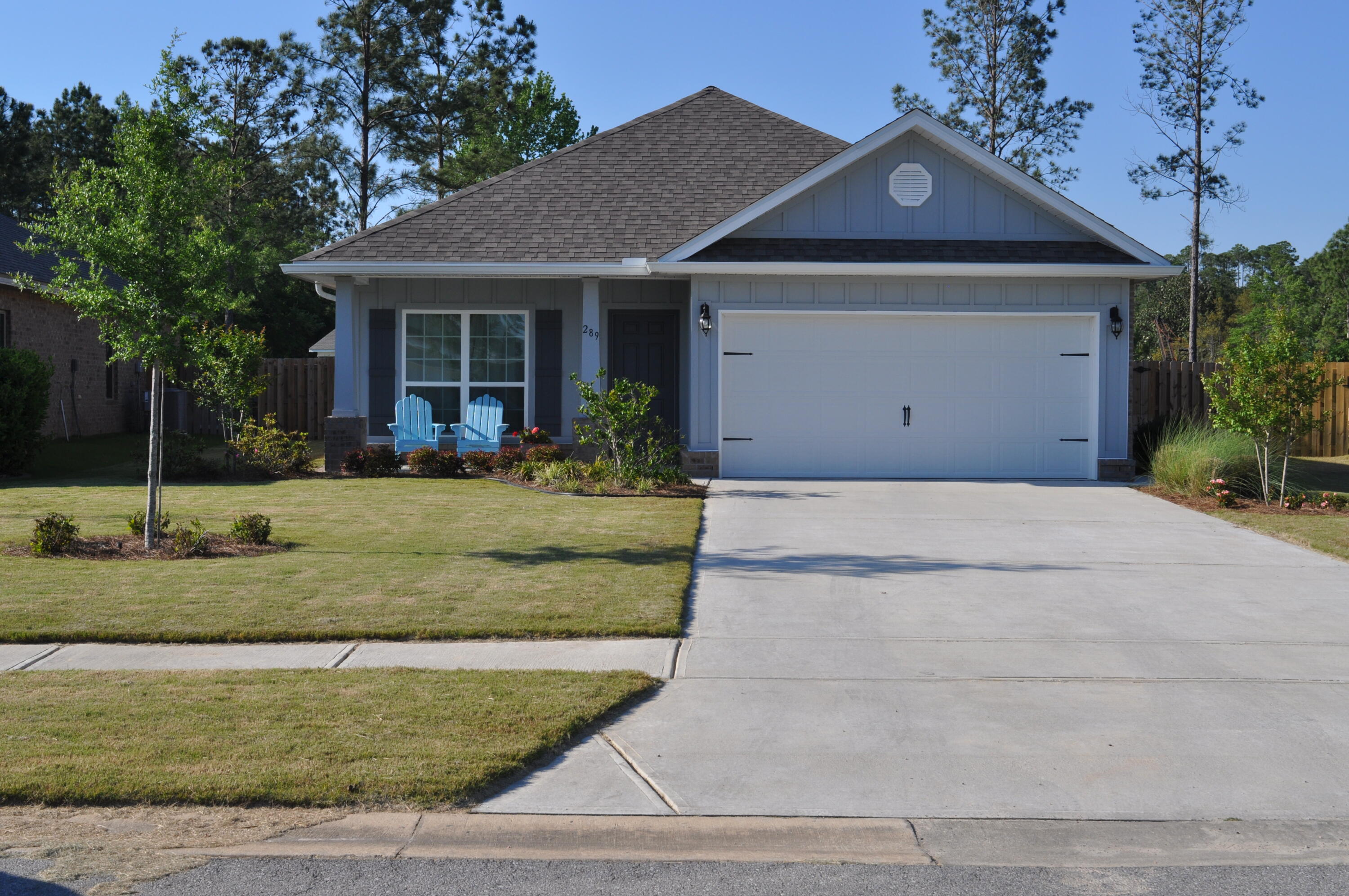 Immaculately maintained single level home in the Passages Neighborhood at Hammock Bay! Presenting: The Oakley, 1 Story, 1736 SQ FT, 3 Bedrooms, 2 Baths, a flex room that can be used as a Formal Dining Room, Formal Office or Den, Rear Screened Porch to enjoy those beautiful Hammock Bay evenings. This home features a Front Entry Garage on just under 1/4 acre site. Backyard is privacy fenced. Enjoy all that Hammock Bay life has to offer. Schedule your showing today!