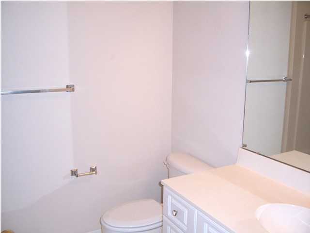 OAKS THE - Residential Lease