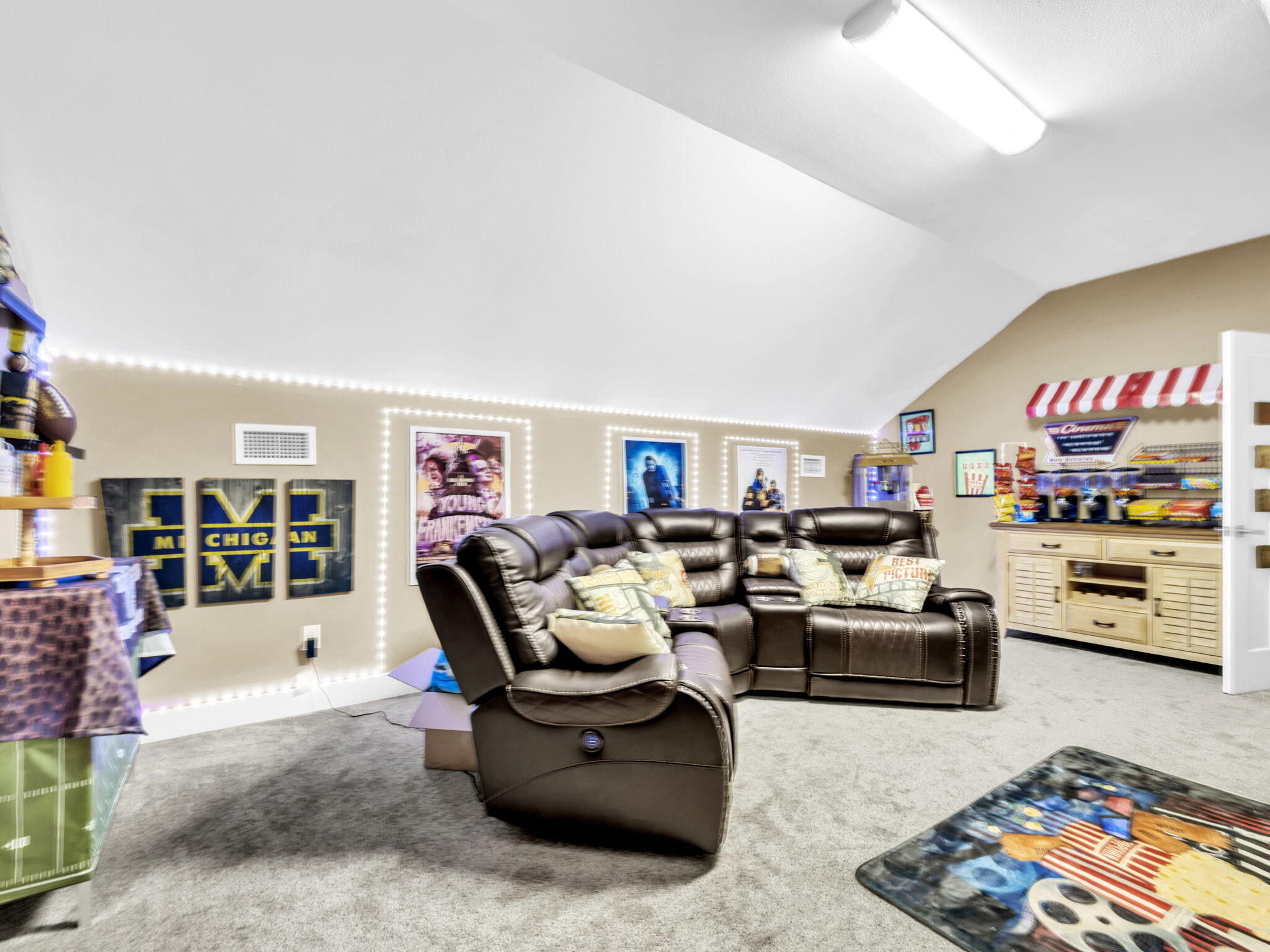 WINDSWEPT ESTATES - Residential