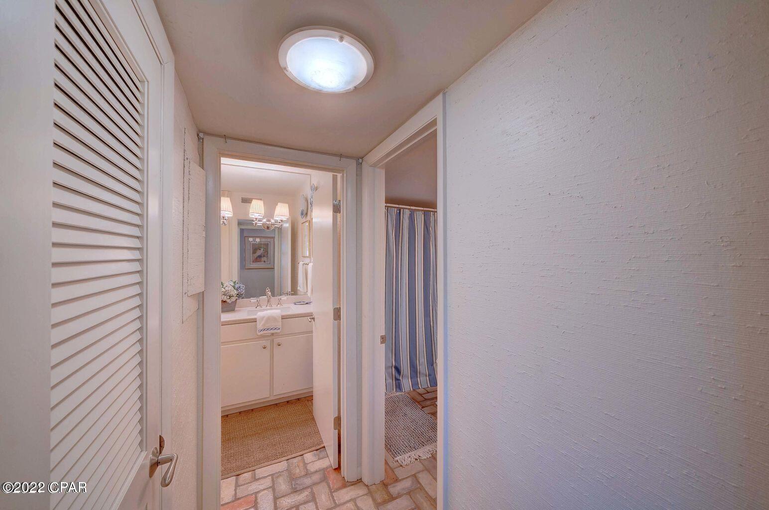 Bay Point Harbour Villas - Residential