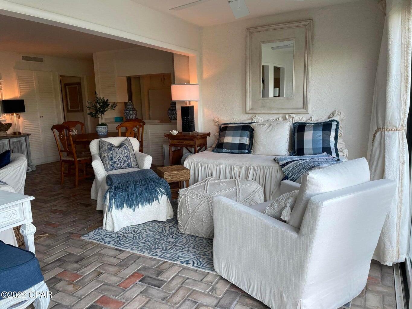 Bay Point Harbour Villas - Residential