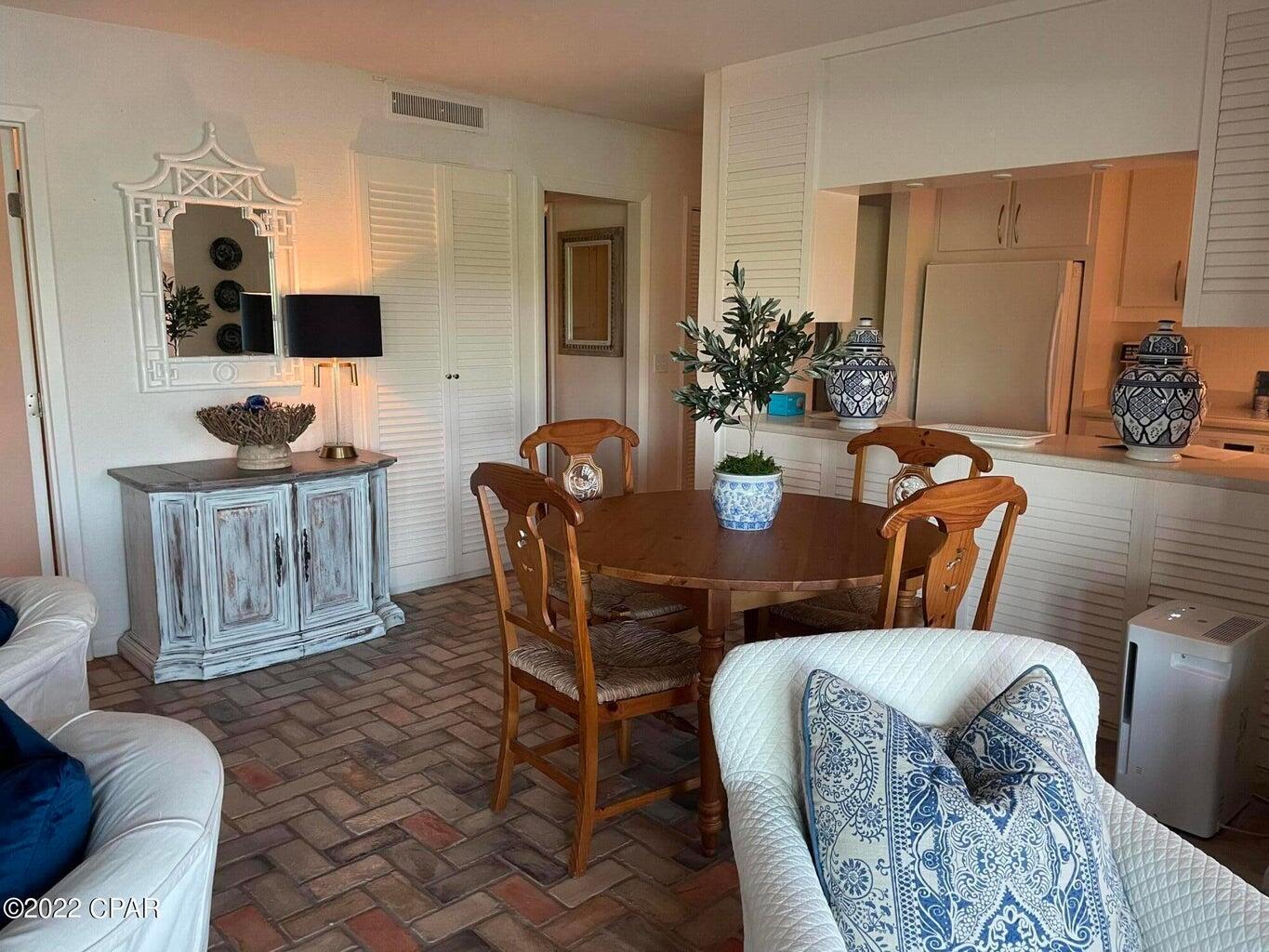 Bay Point Harbour Villas - Residential