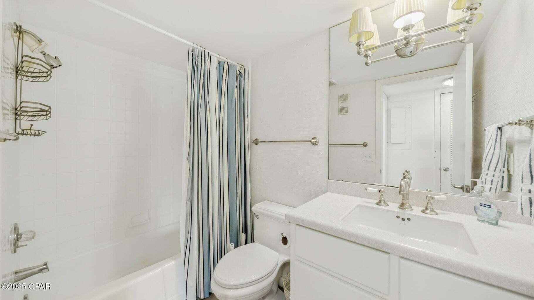 Bay Point Harbour Villas - Residential