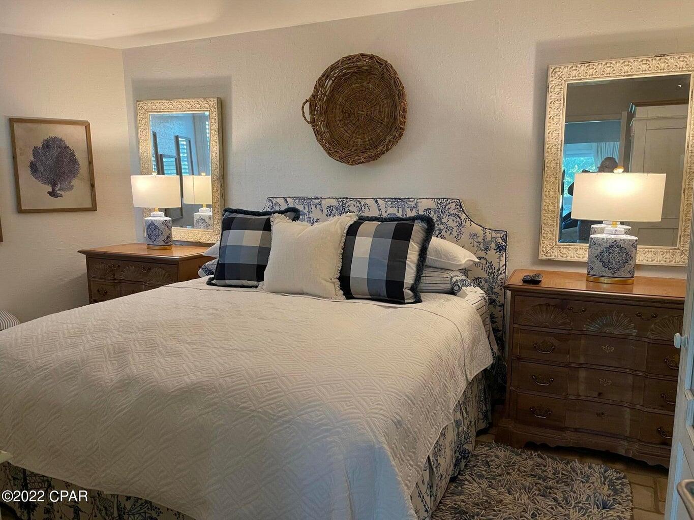 Bay Point Harbour Villas - Residential