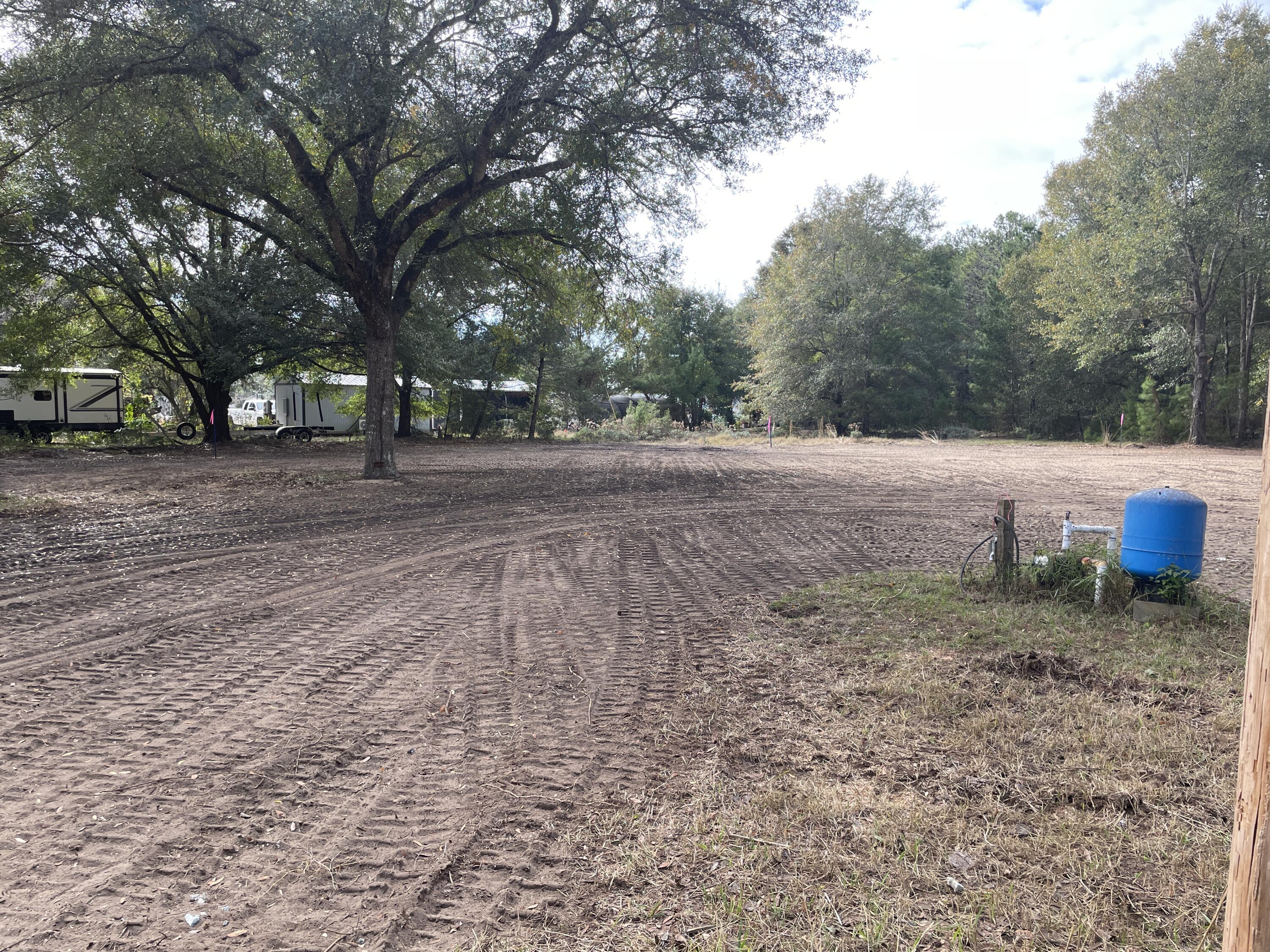 PEACHTREE HEIGHTS - Land