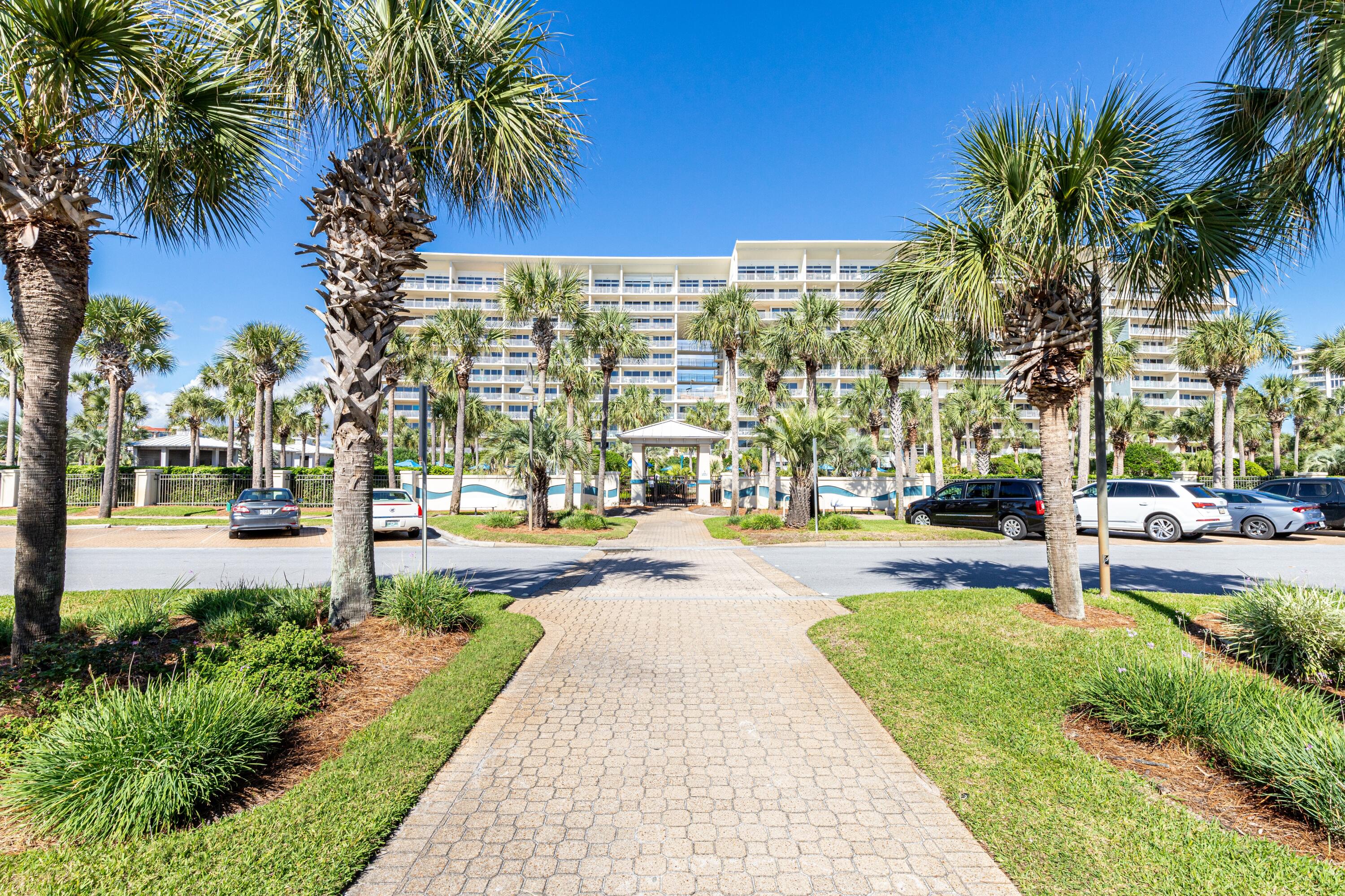 STERLING SHORES CODOMINIUMS - Residential