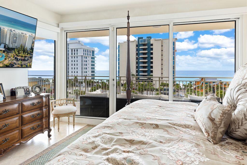 STERLING SHORES CODOMINIUMS - Residential