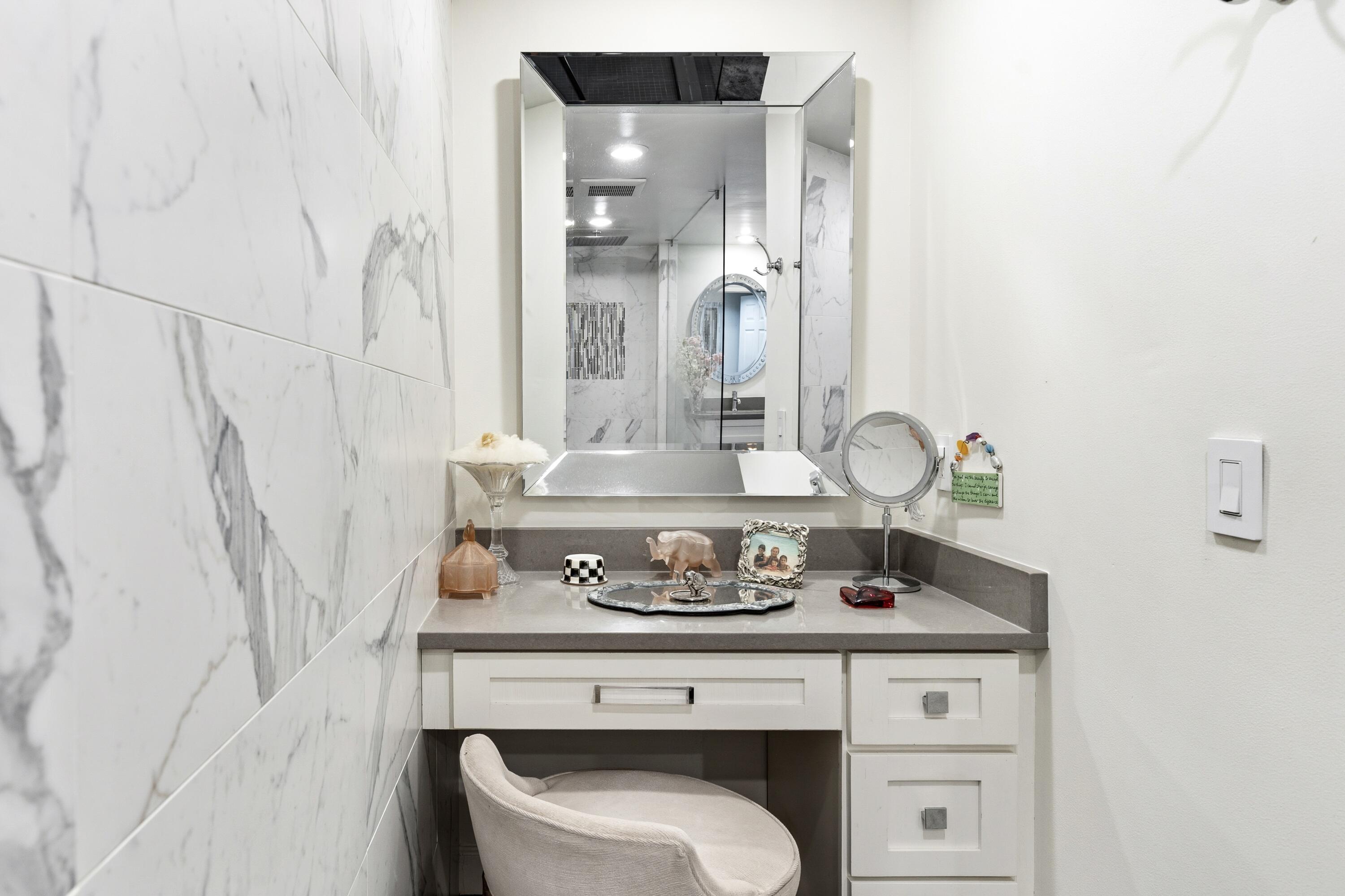 STERLING SHORES CODOMINIUMS - Residential