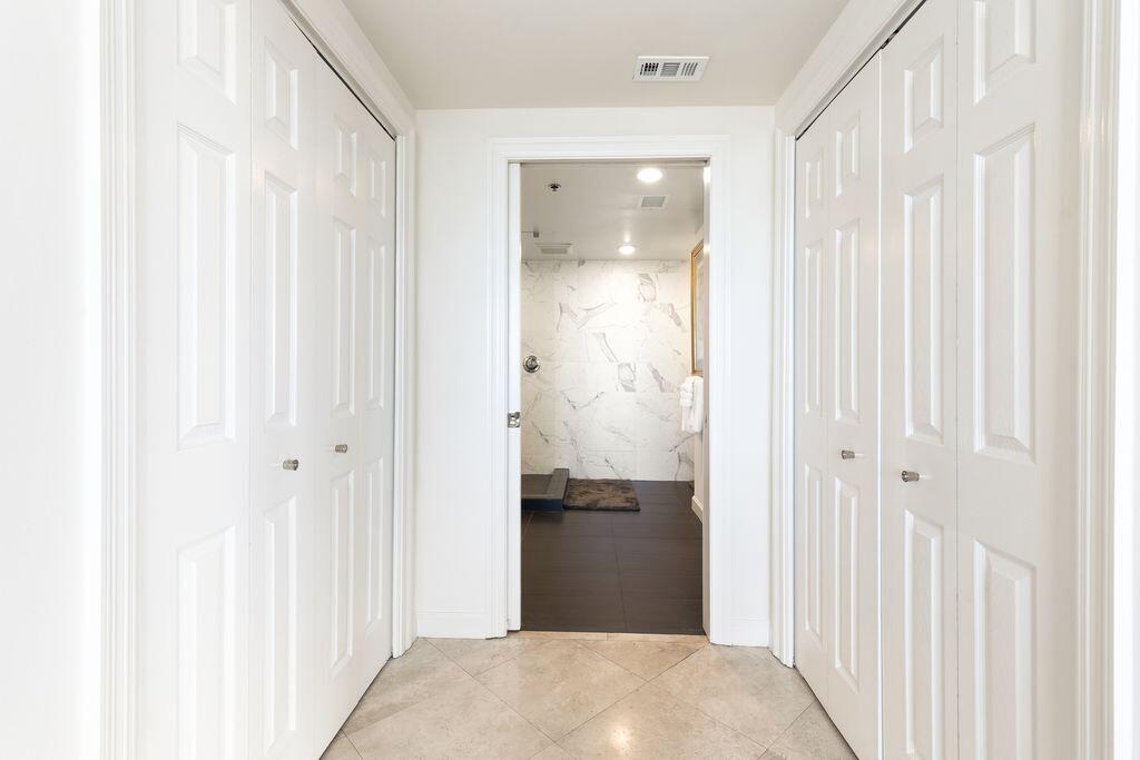 STERLING SHORES CODOMINIUMS - Residential