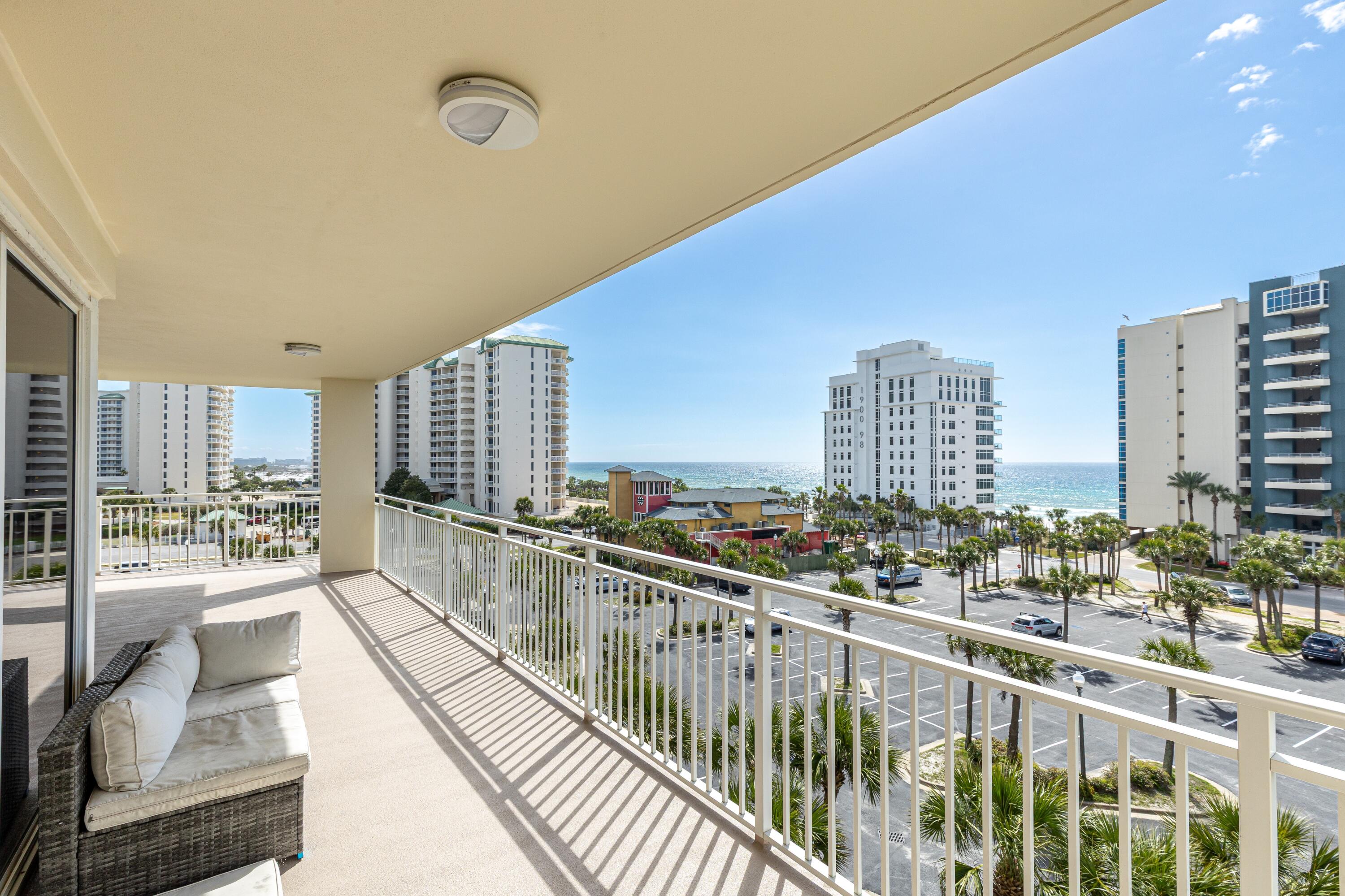 STERLING SHORES CODOMINIUMS - Residential