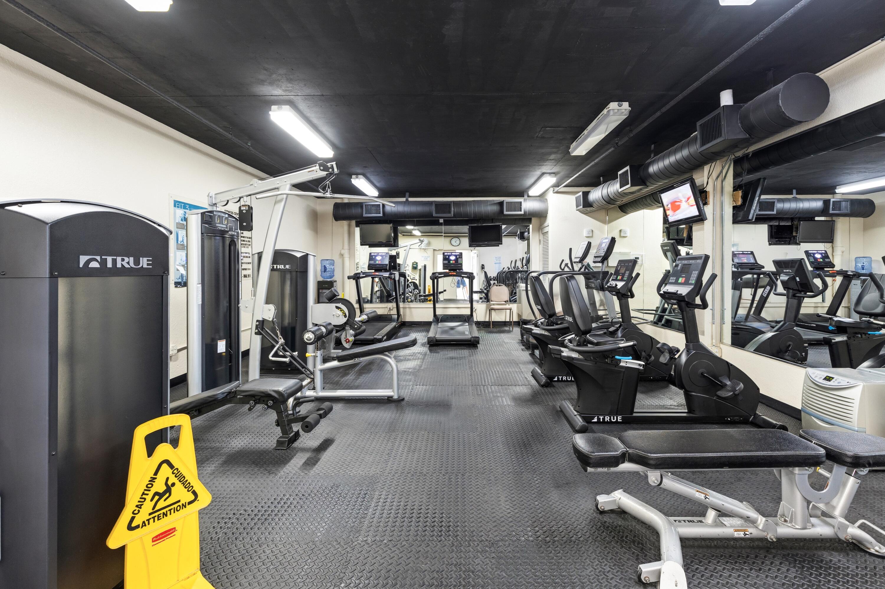 STERLING SHORES CODOMINIUMS - Residential