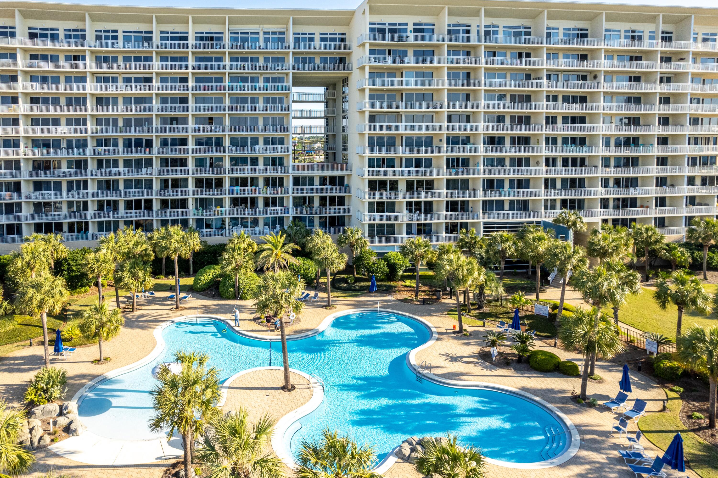 STERLING SHORES CODOMINIUMS - Residential