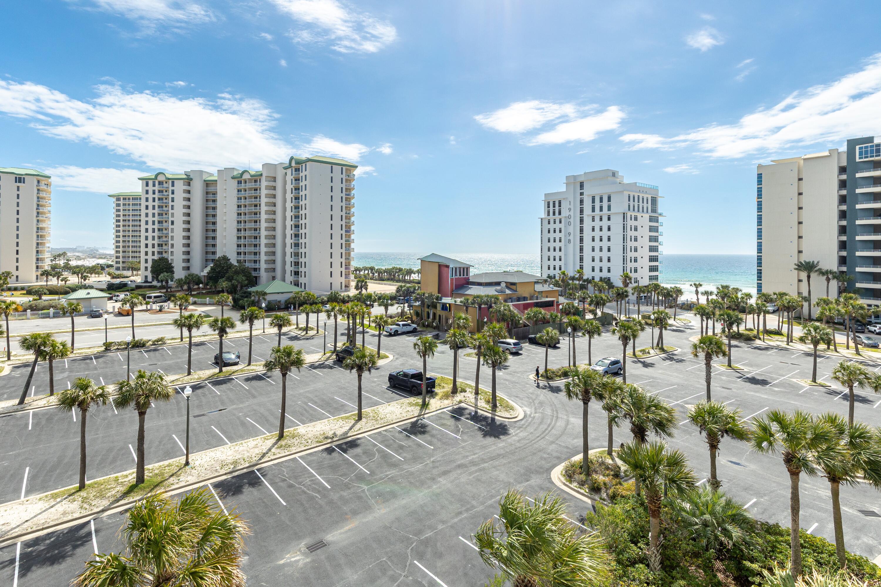 STERLING SHORES CODOMINIUMS - Residential