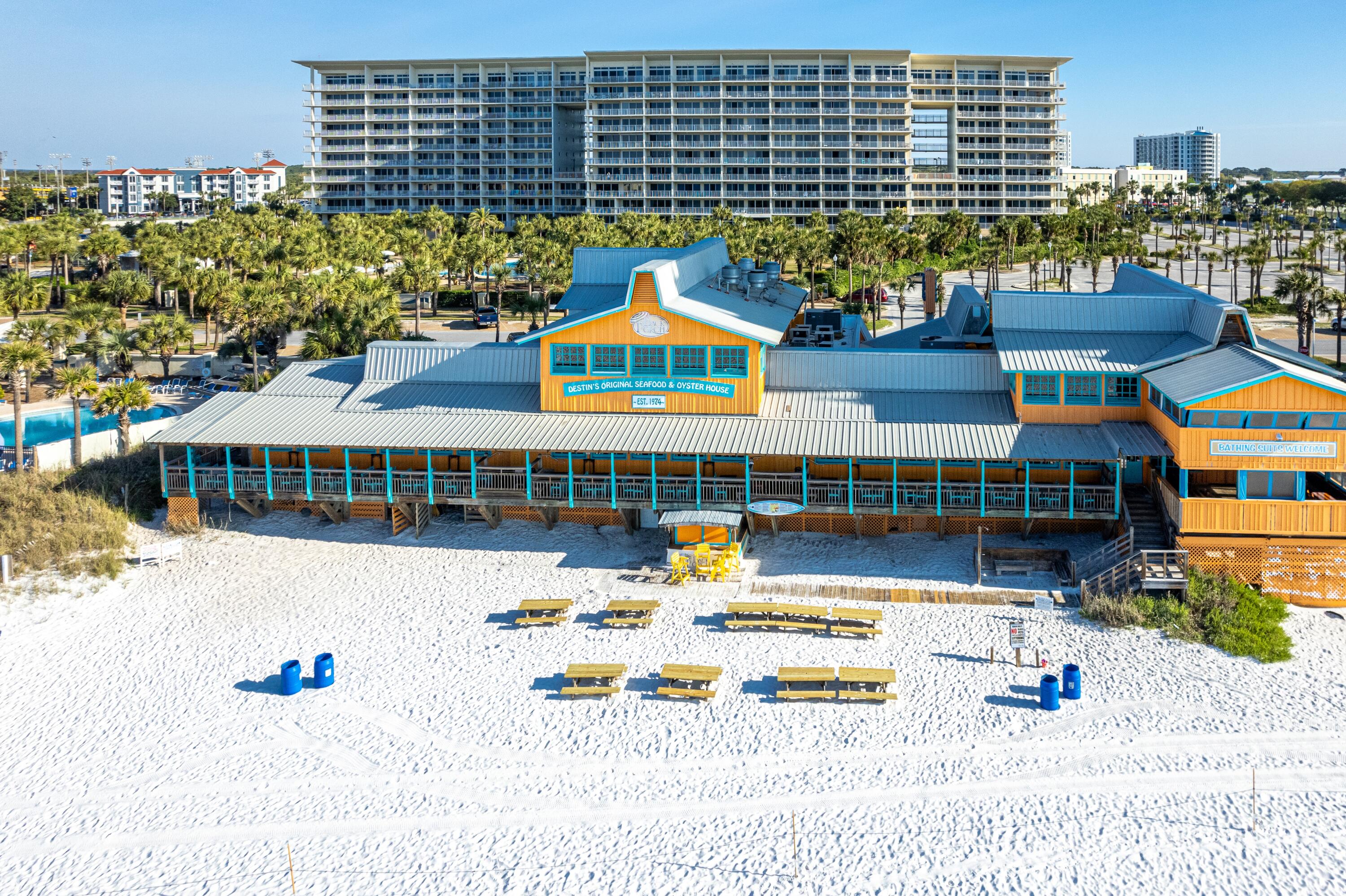 STERLING SHORES CODOMINIUMS - Residential