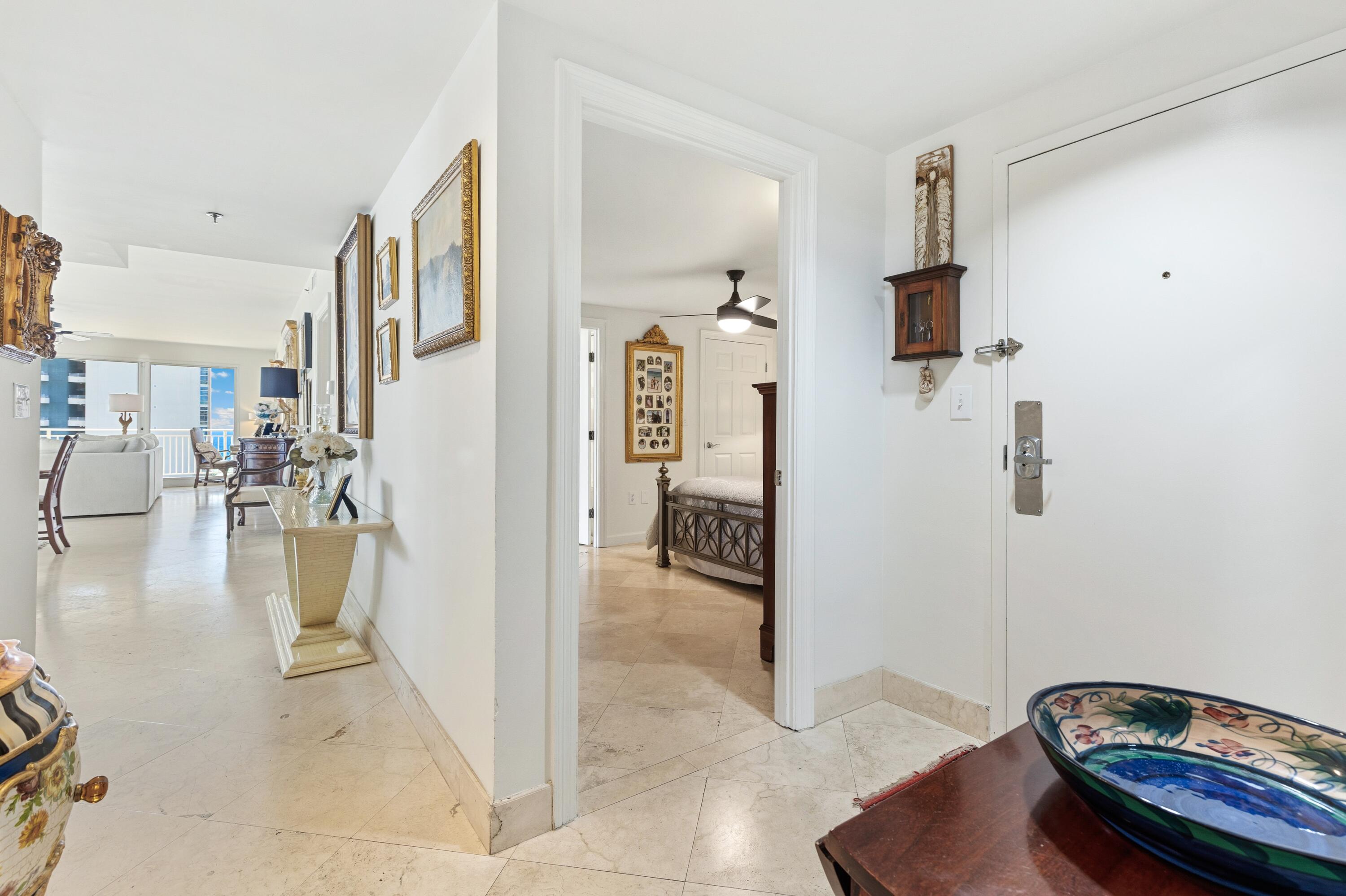 STERLING SHORES CODOMINIUMS - Residential